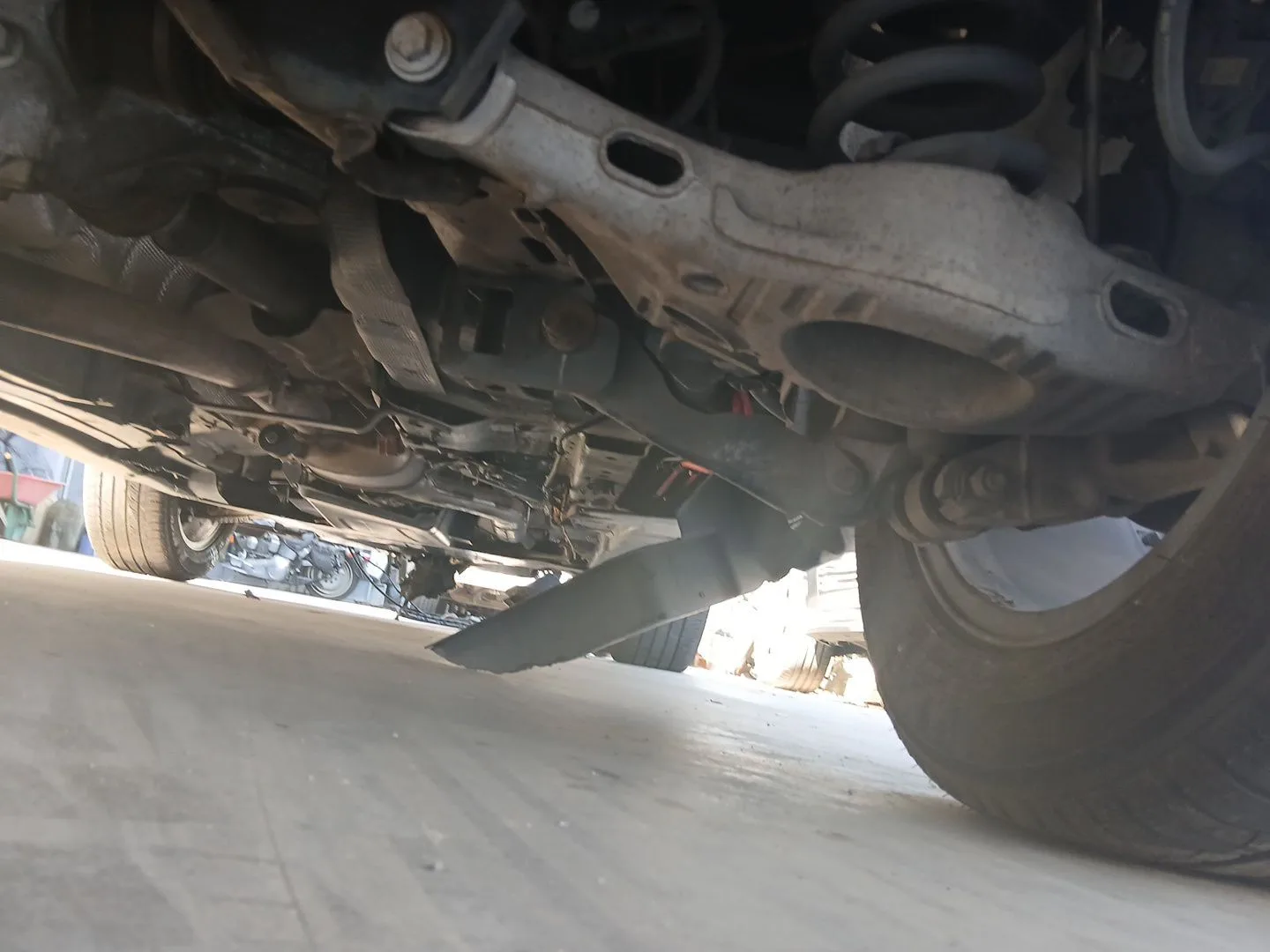 Puente Trasero para Jaguar F-Pace (X761)
