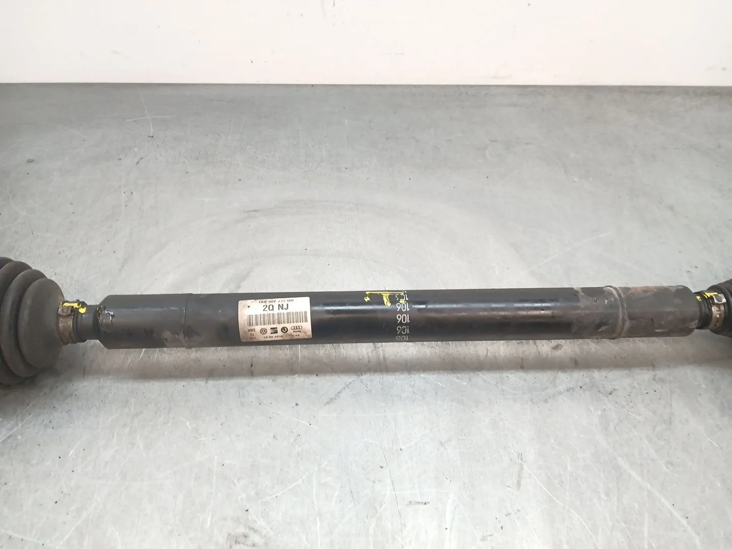 Transmision Delantera Derecha para Volkswagen Touran (1T3)