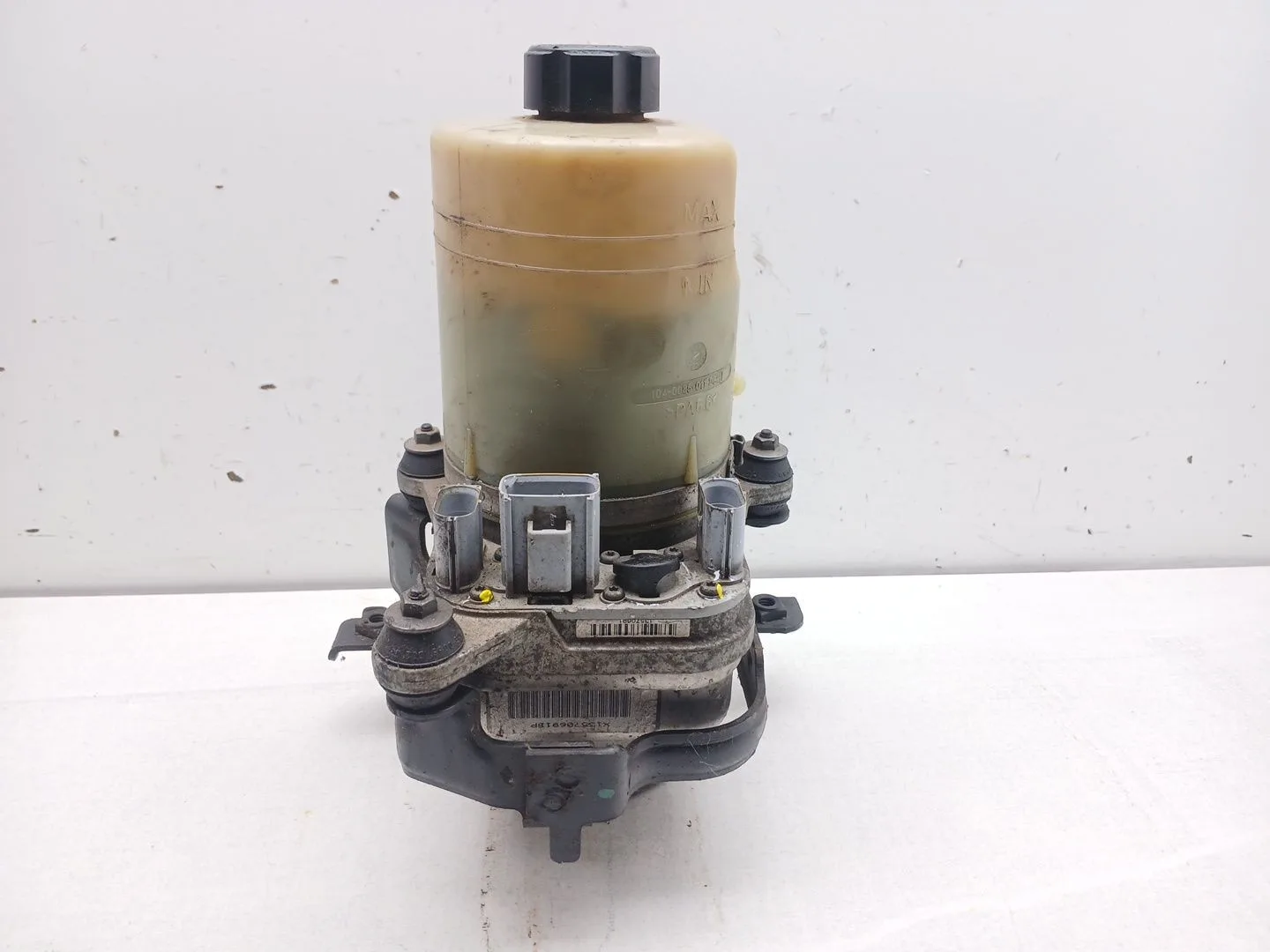 Bomba Direccion para Ford Focus Ii Descapotable