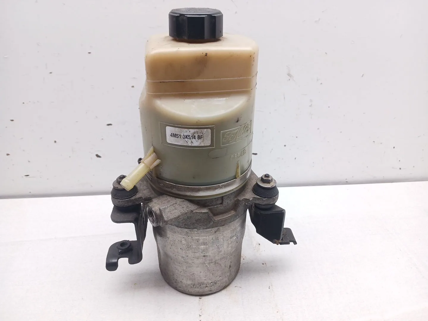 Bomba Direccion para Ford Focus Ii Descapotable