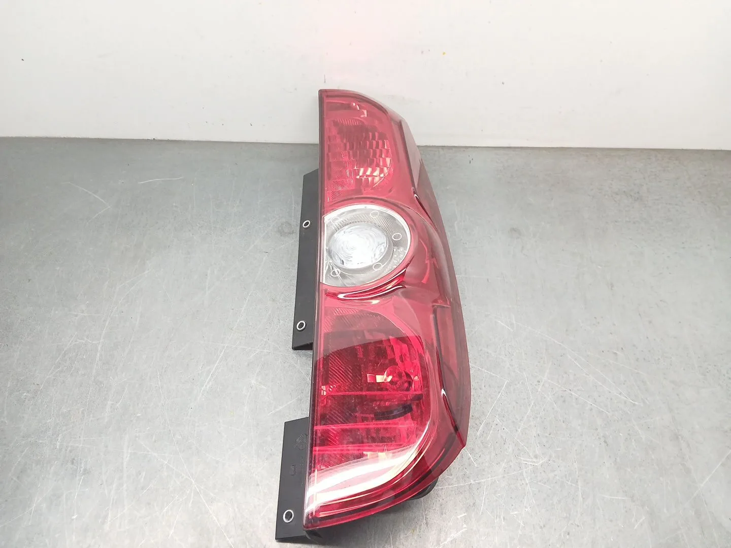 Piloto Trasero Derecho para Fiat Doblo Cargo (263_)