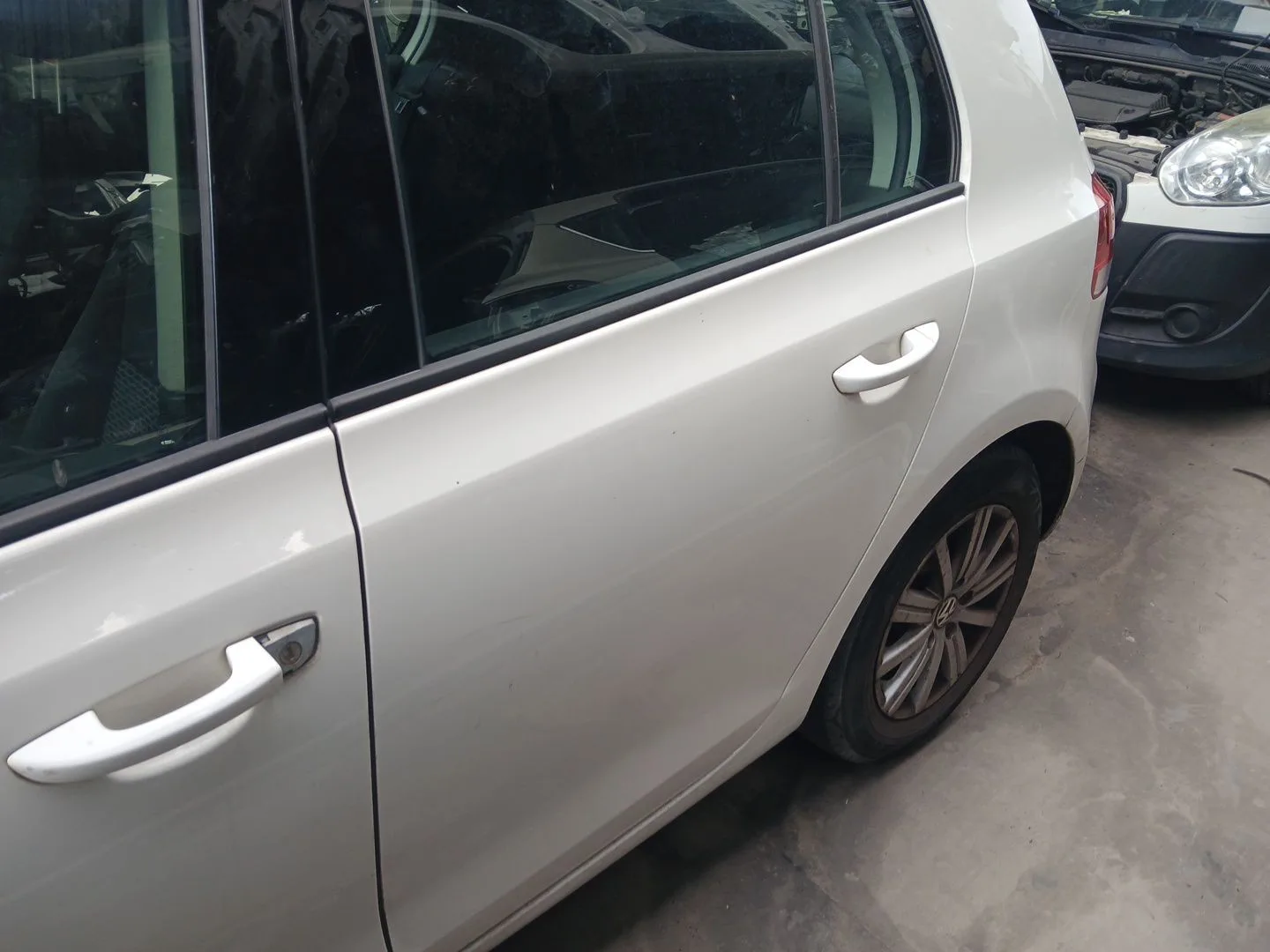 Puerta Trasera Izquierda para Volkswagen Golf Vi (5K1)