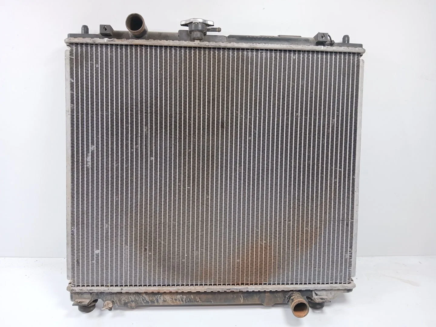 Radiador Agua para Mitsubishi Montero (V3_W, V2_W, V4_W, V5_W)