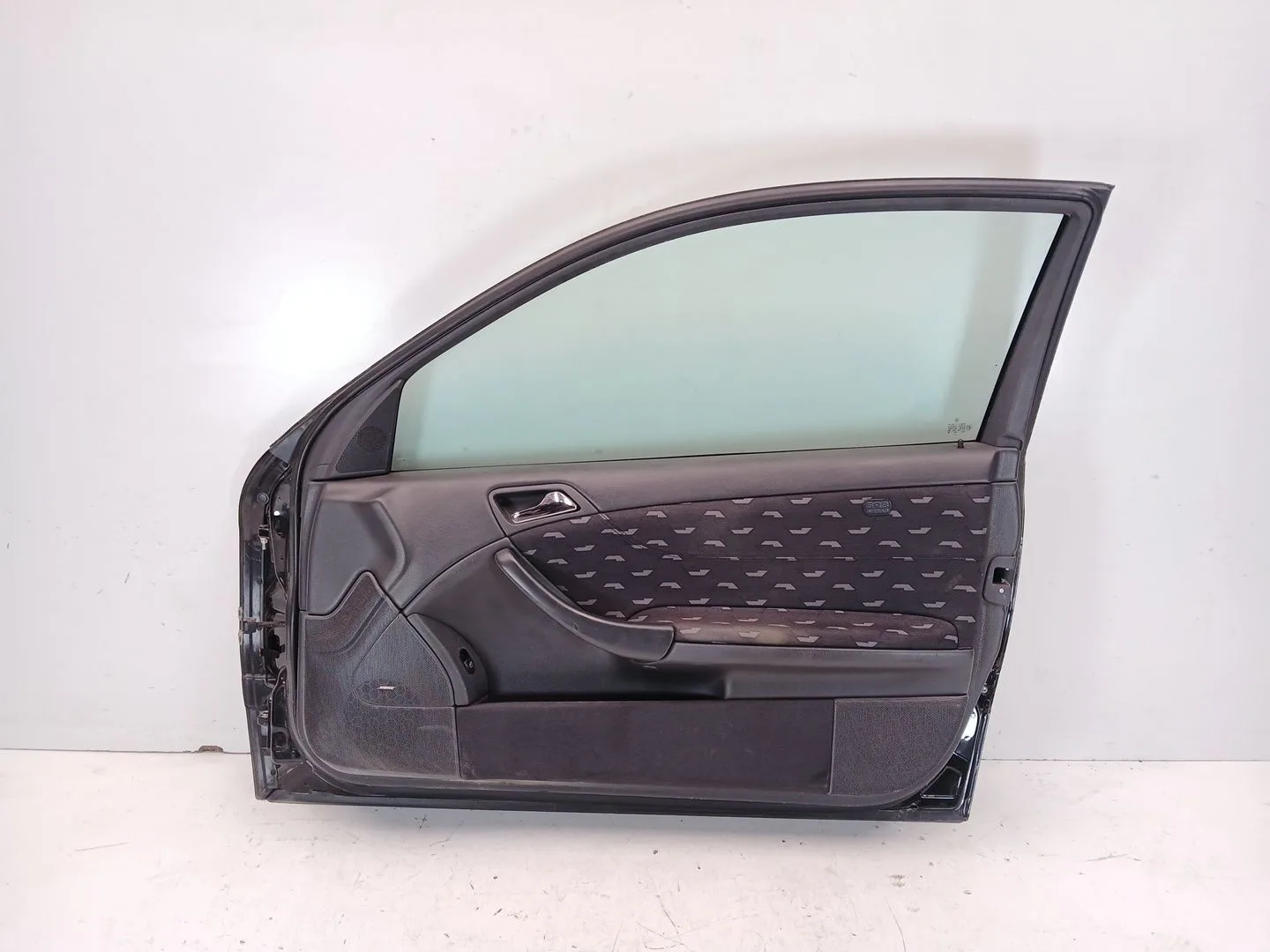 Puerta Delantera Derecha para Mercedes-Benz Clase C Coupe (Cl203)