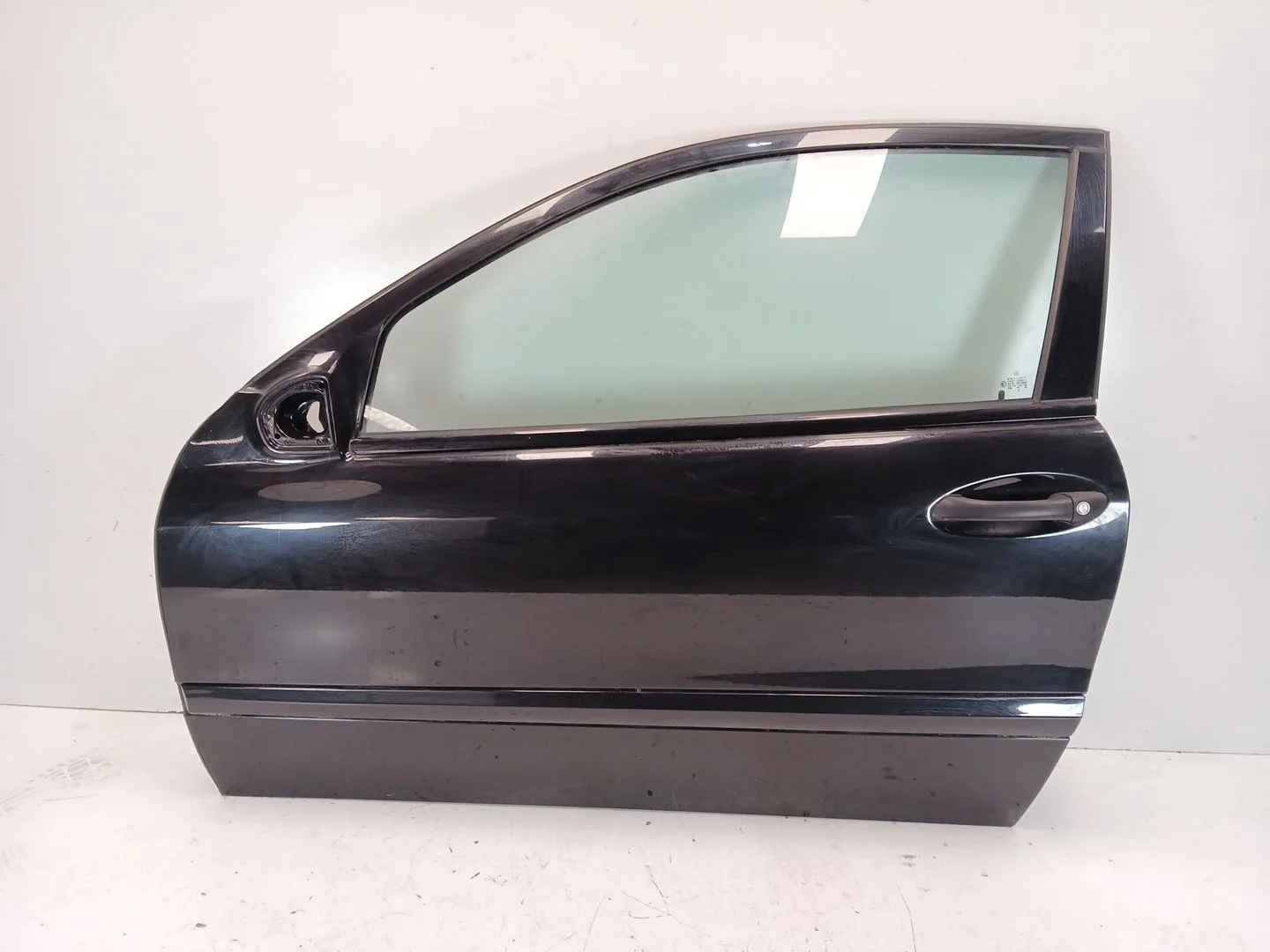 Puerta Delantera Izquierda para Mercedes-Benz Clase C Coupe (Cl203)
