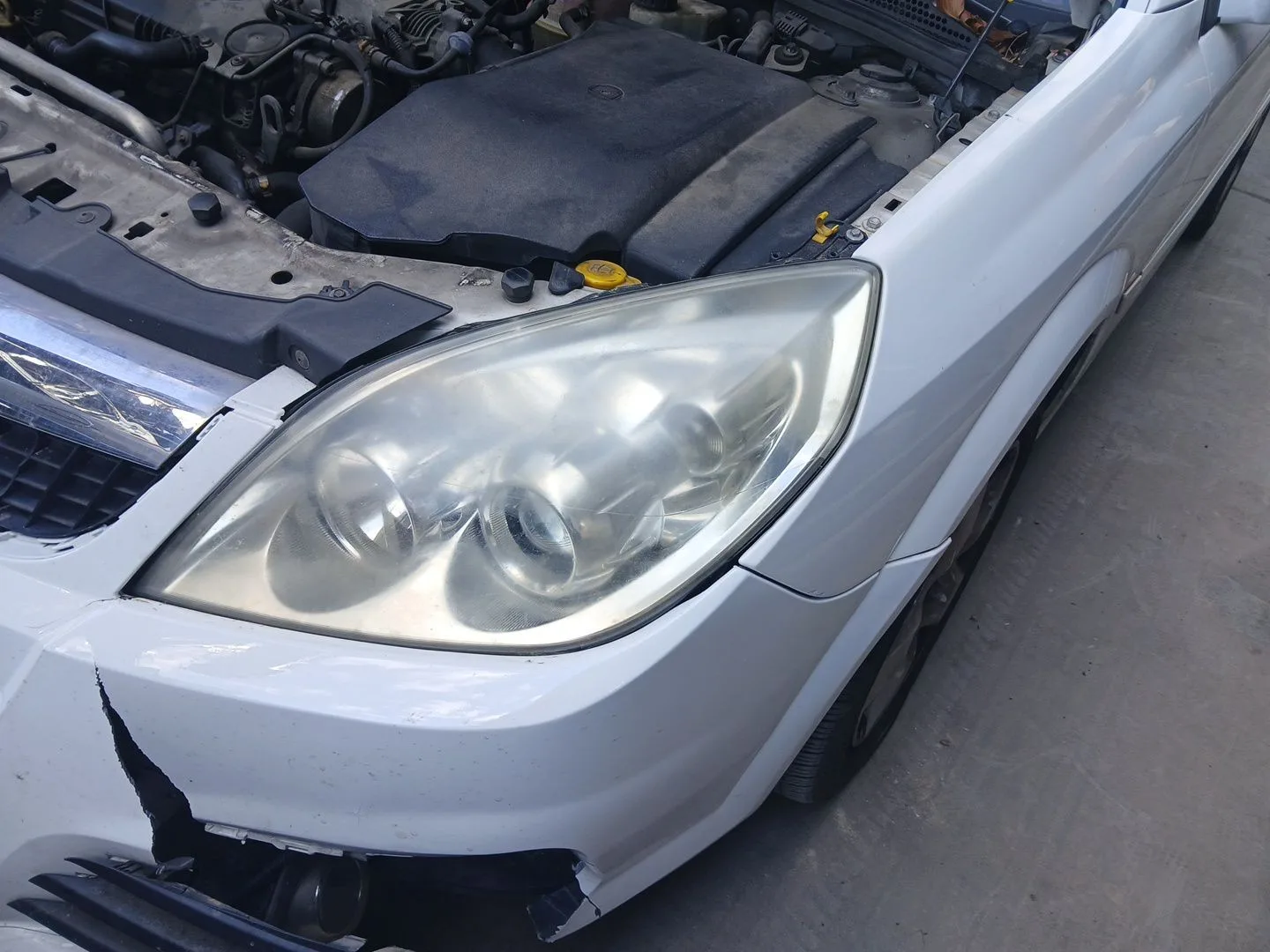 Faro Izquierdo para Opel Vectra C Gts (Z02)