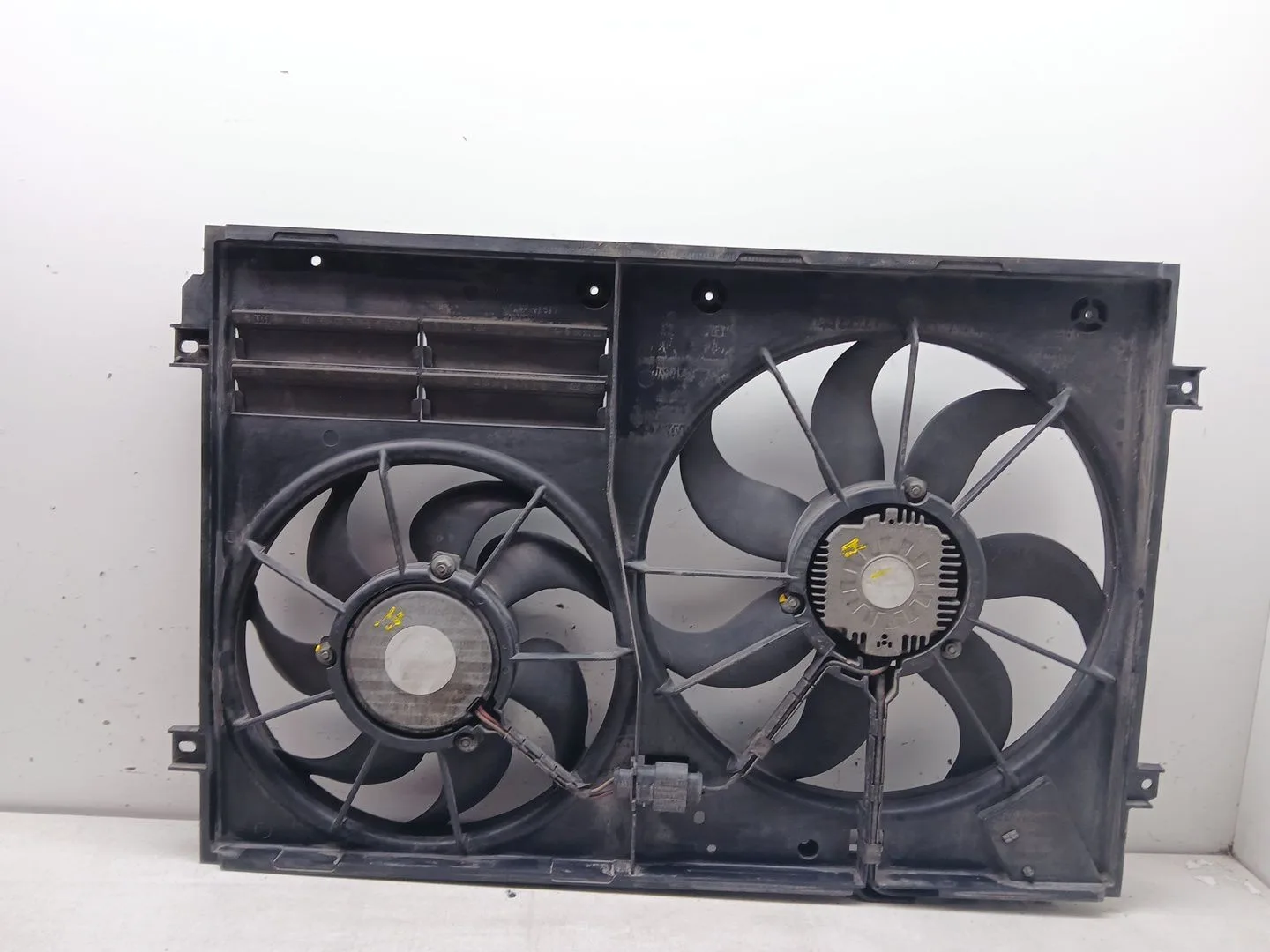 Electroventilador para Volkswagen Passat B6 (3C2)
