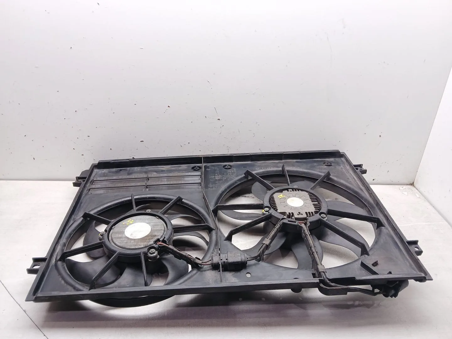 Electroventilador para Volkswagen Passat B6 (3C2)