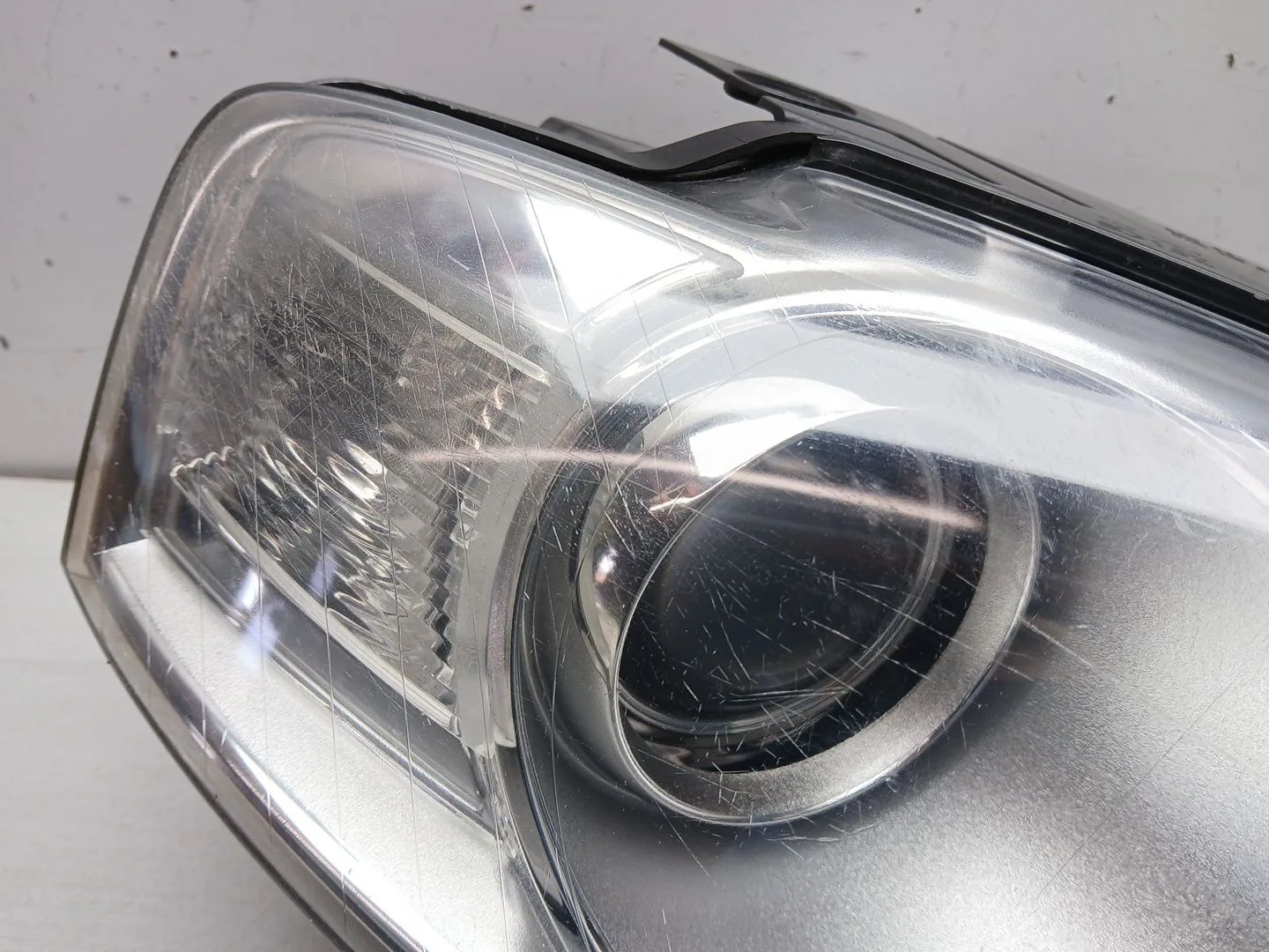 Faro Derecho para Volkswagen Passat B6 (3C2)