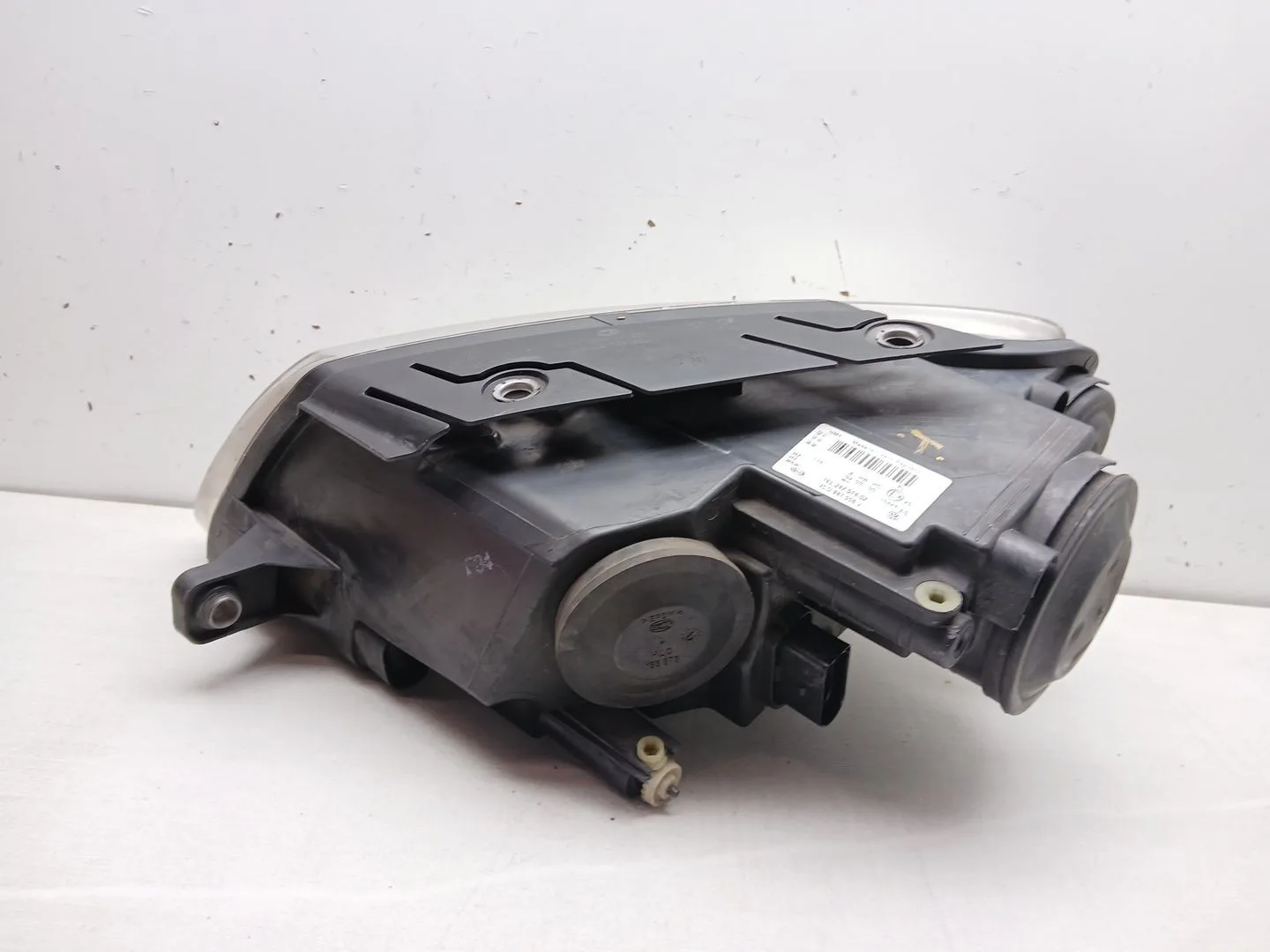 Faro Derecho para Volkswagen Passat B6 (3C2)