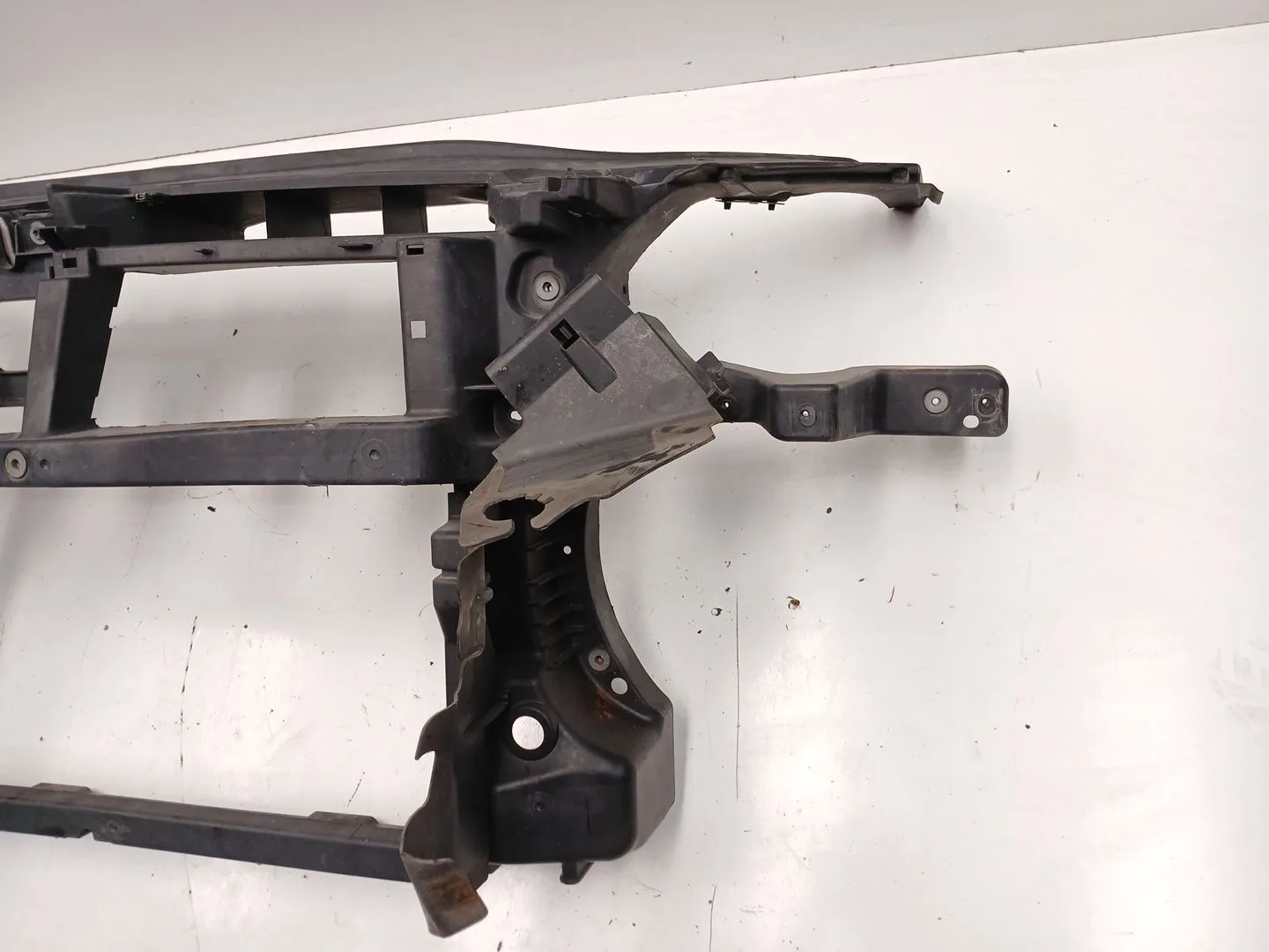 Panel Frontal para Volkswagen Passat B6 (3C2)