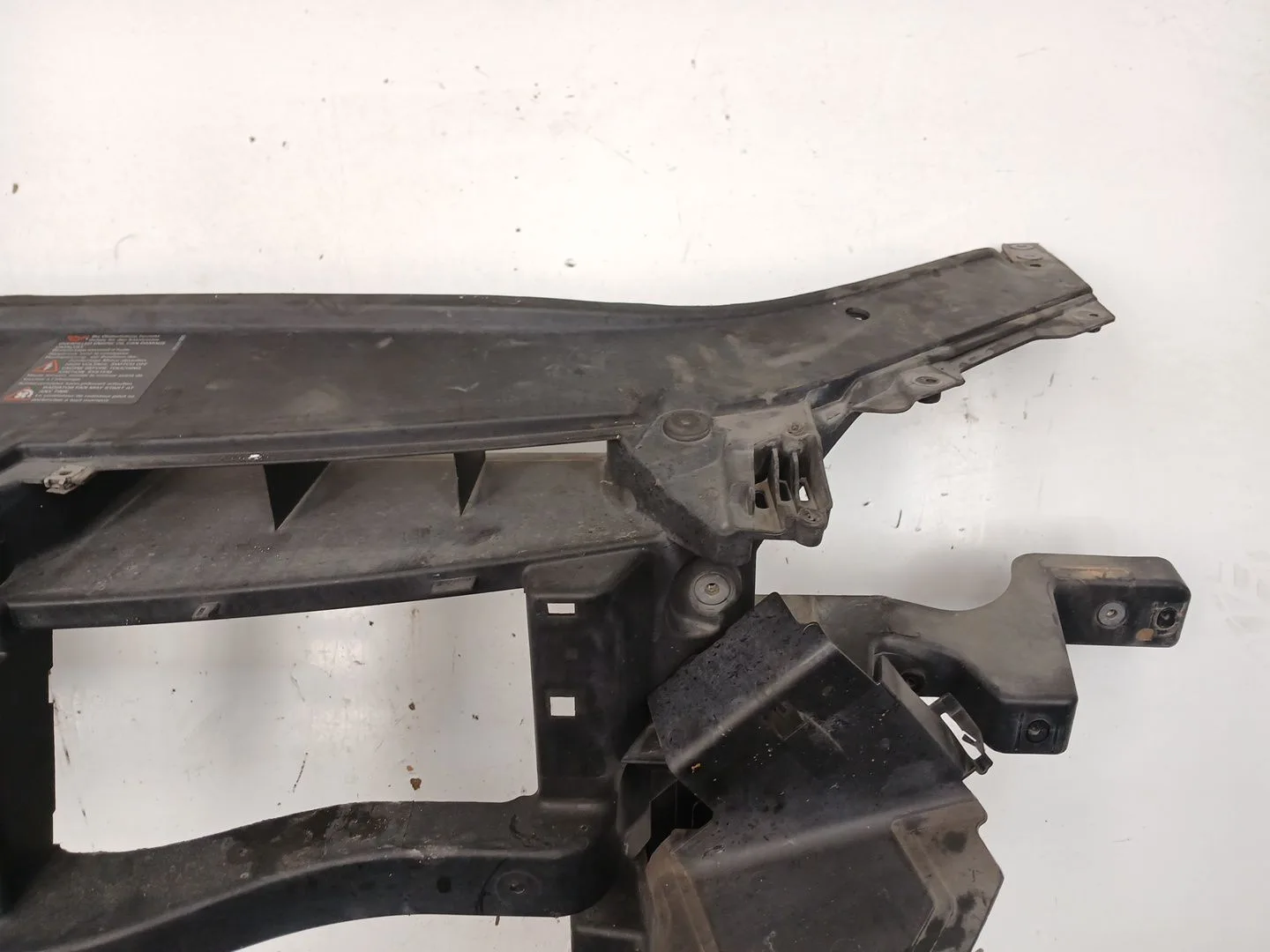 Panel Frontal para Volkswagen Passat B6 (3C2)