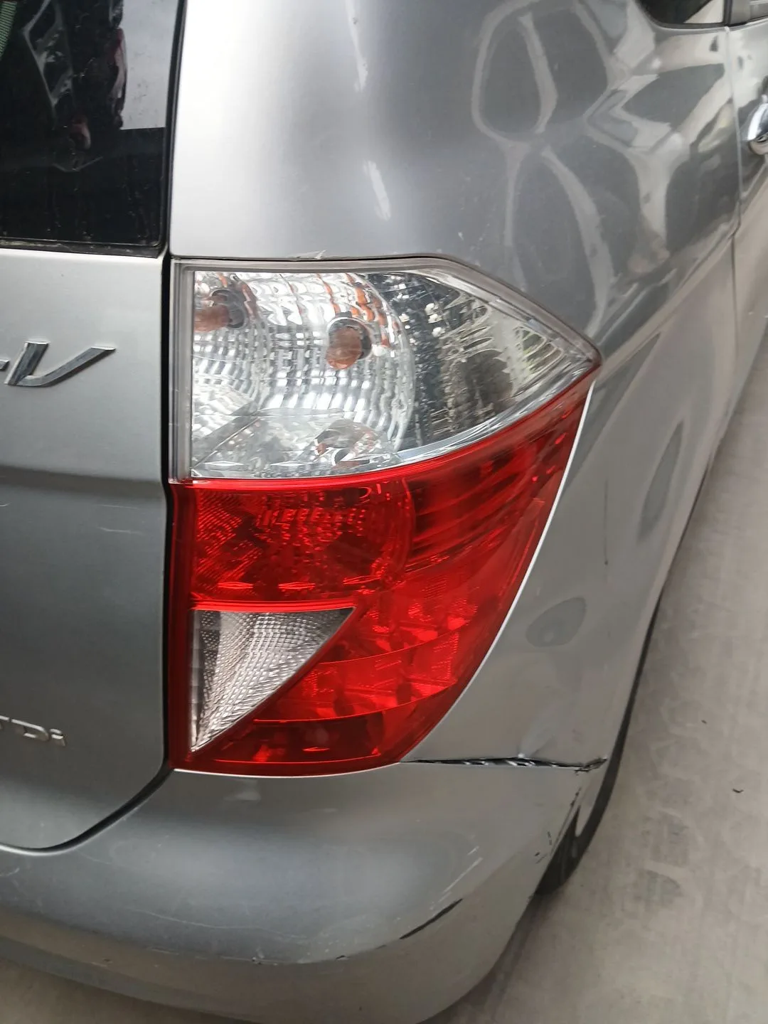 Piloto Trasero Derecho para Honda Fr-V (Be)