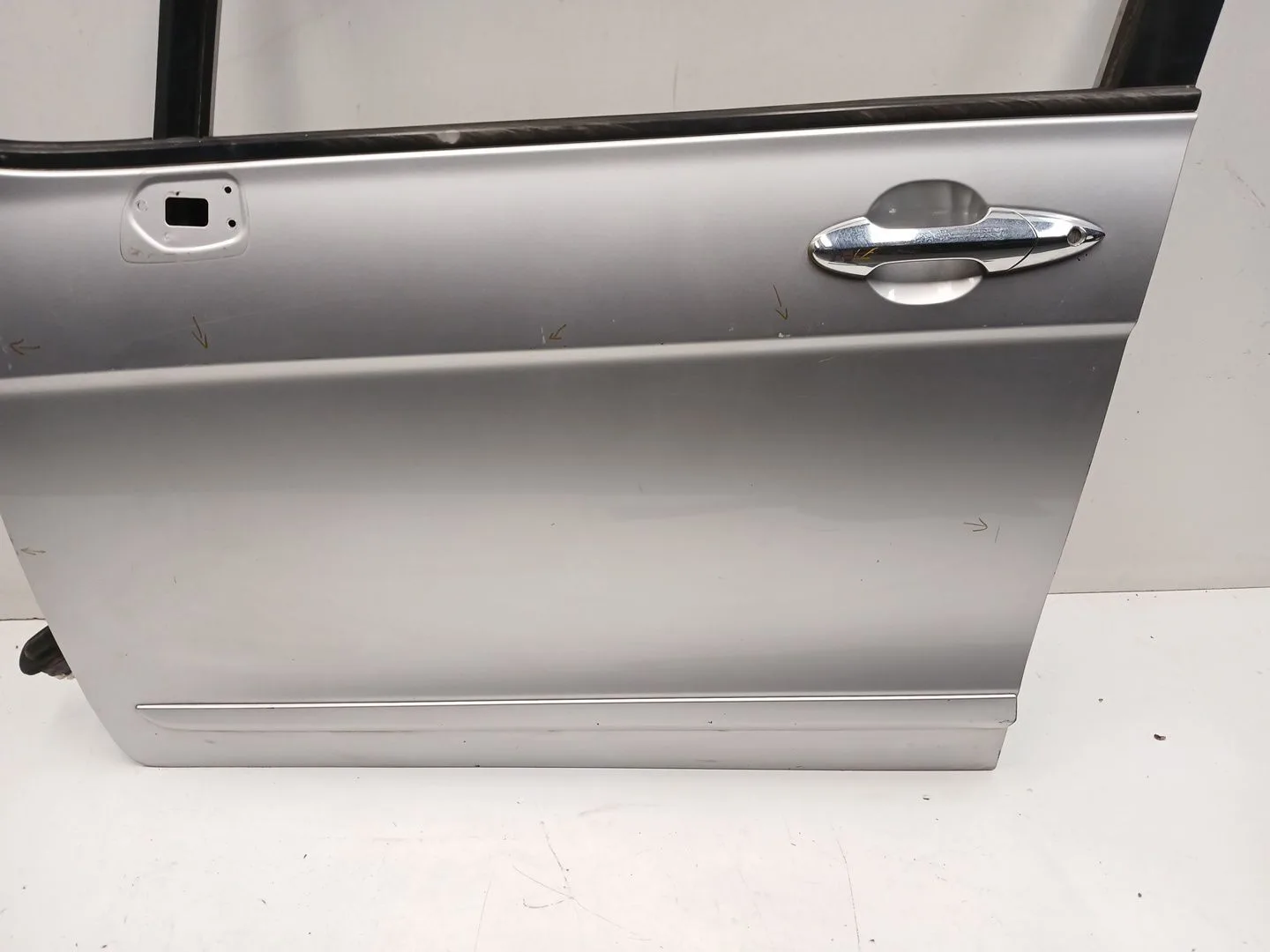 Puerta Delantera Izquierda para Honda Fr-V (Be)