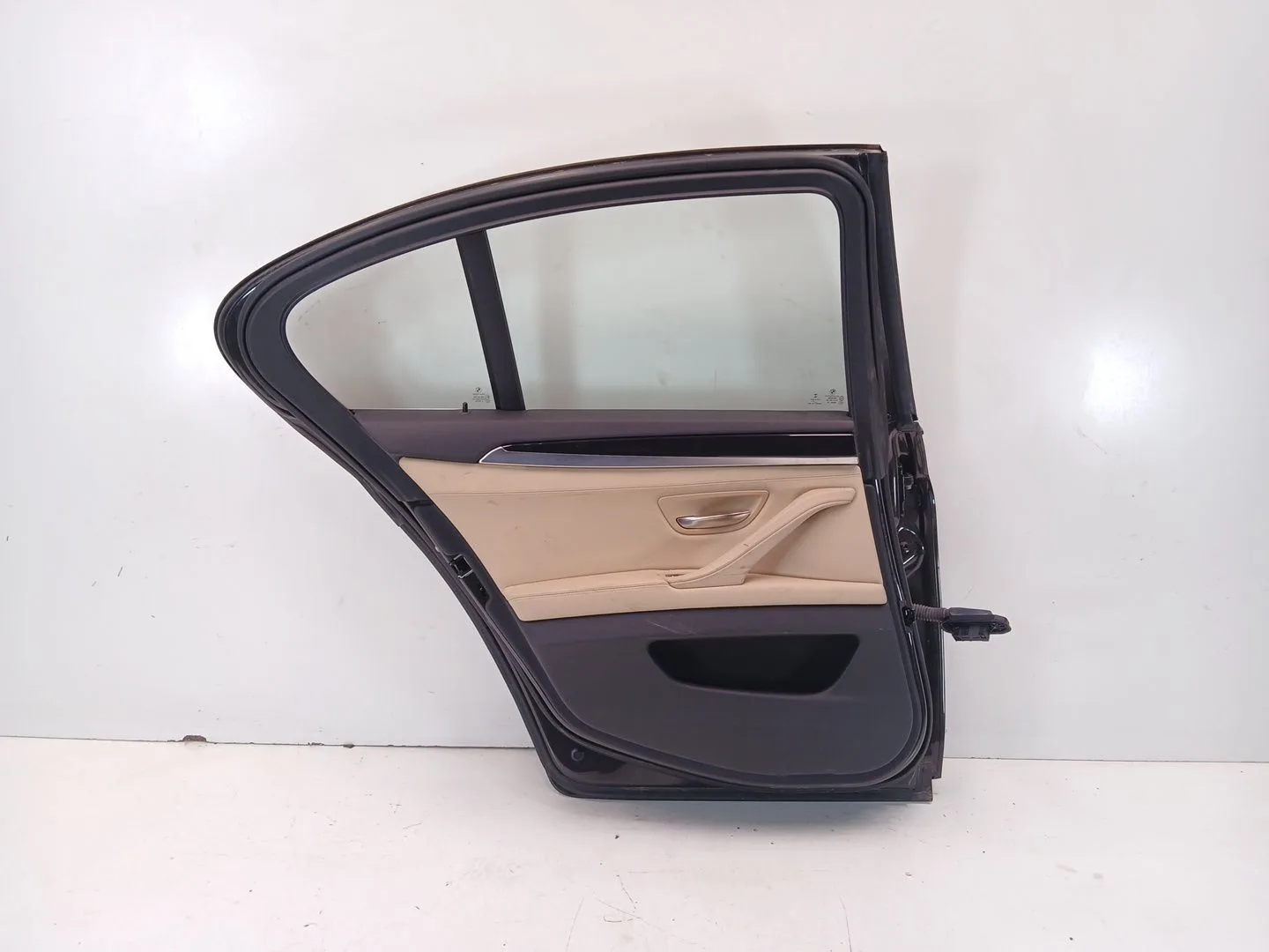 Puerta Trasera Izquierda para Bmw 5 (F10)