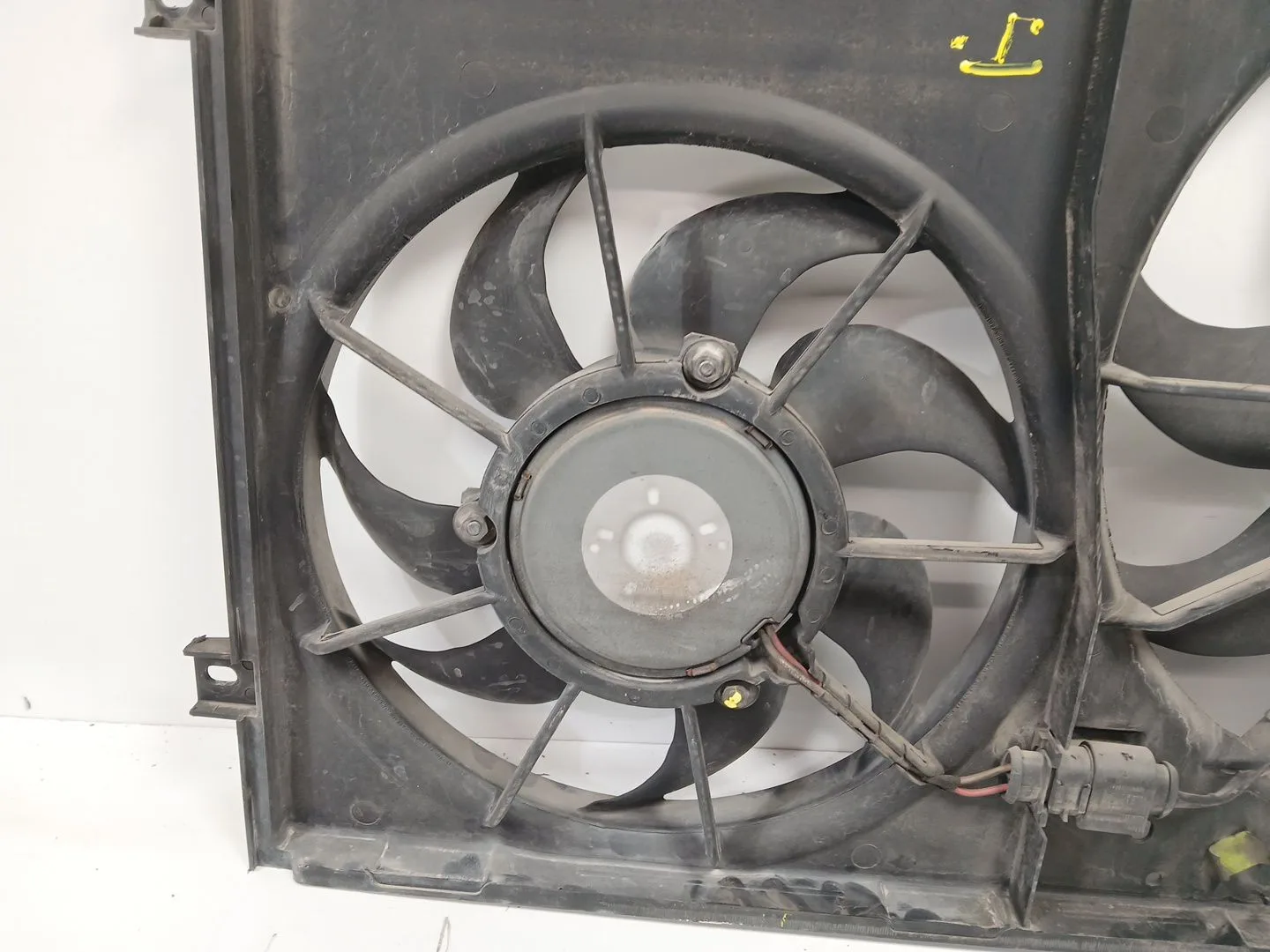 Electroventilador para Volkswagen Passat B6 (3C2)