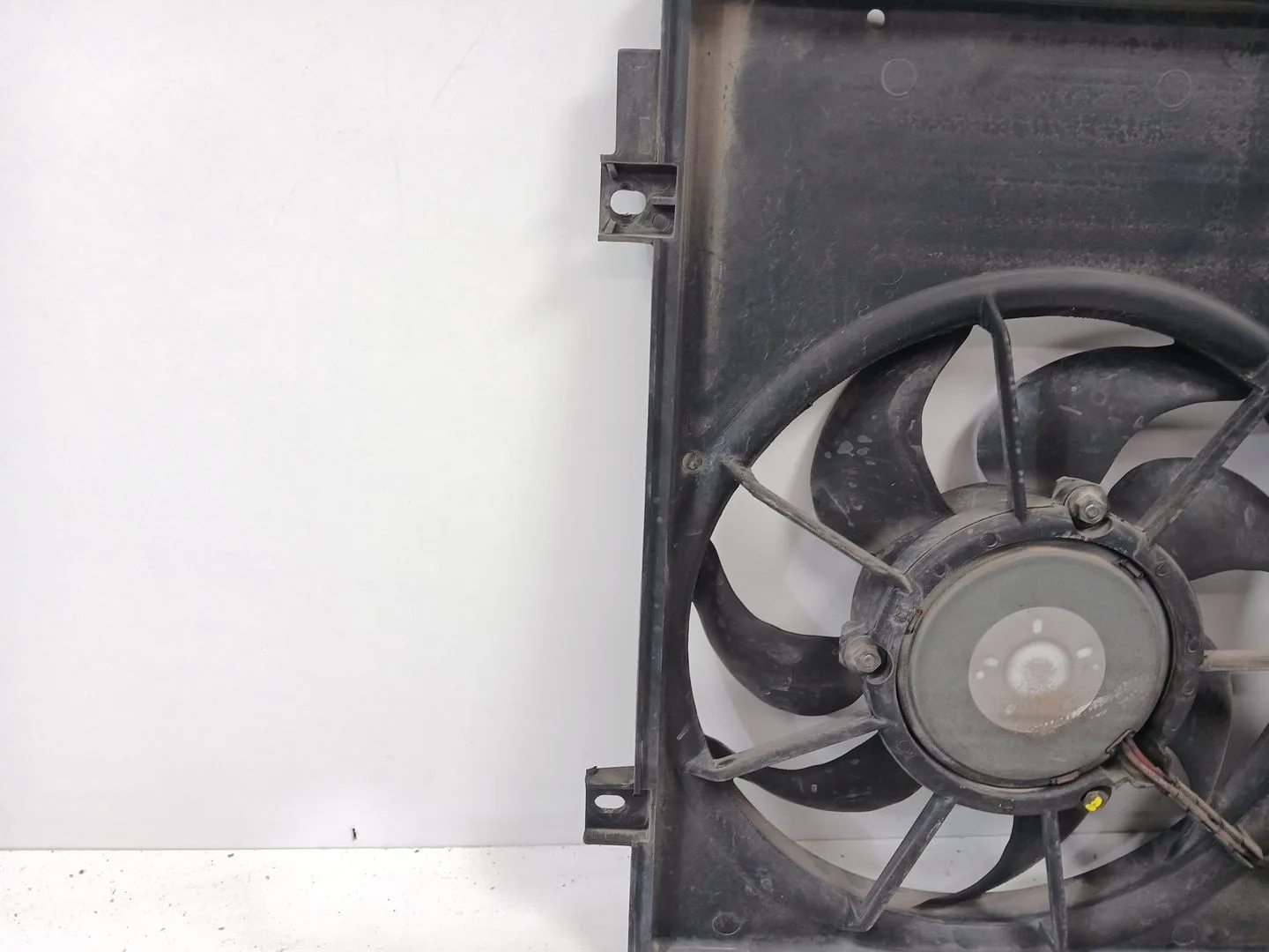 Electroventilador para Volkswagen Passat B6 (3C2)