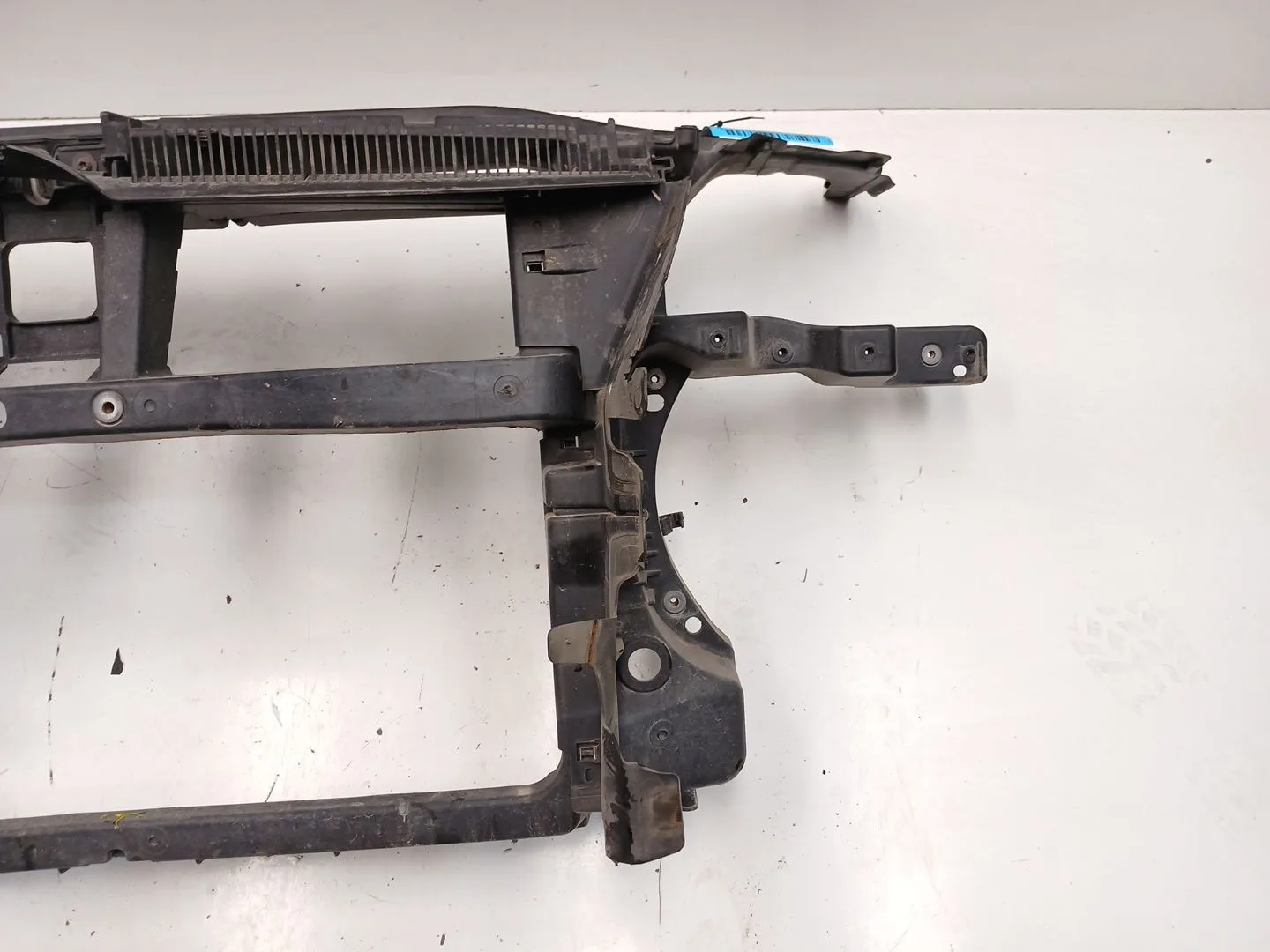 Panel Frontal para Volkswagen Passat B6 (3C2)