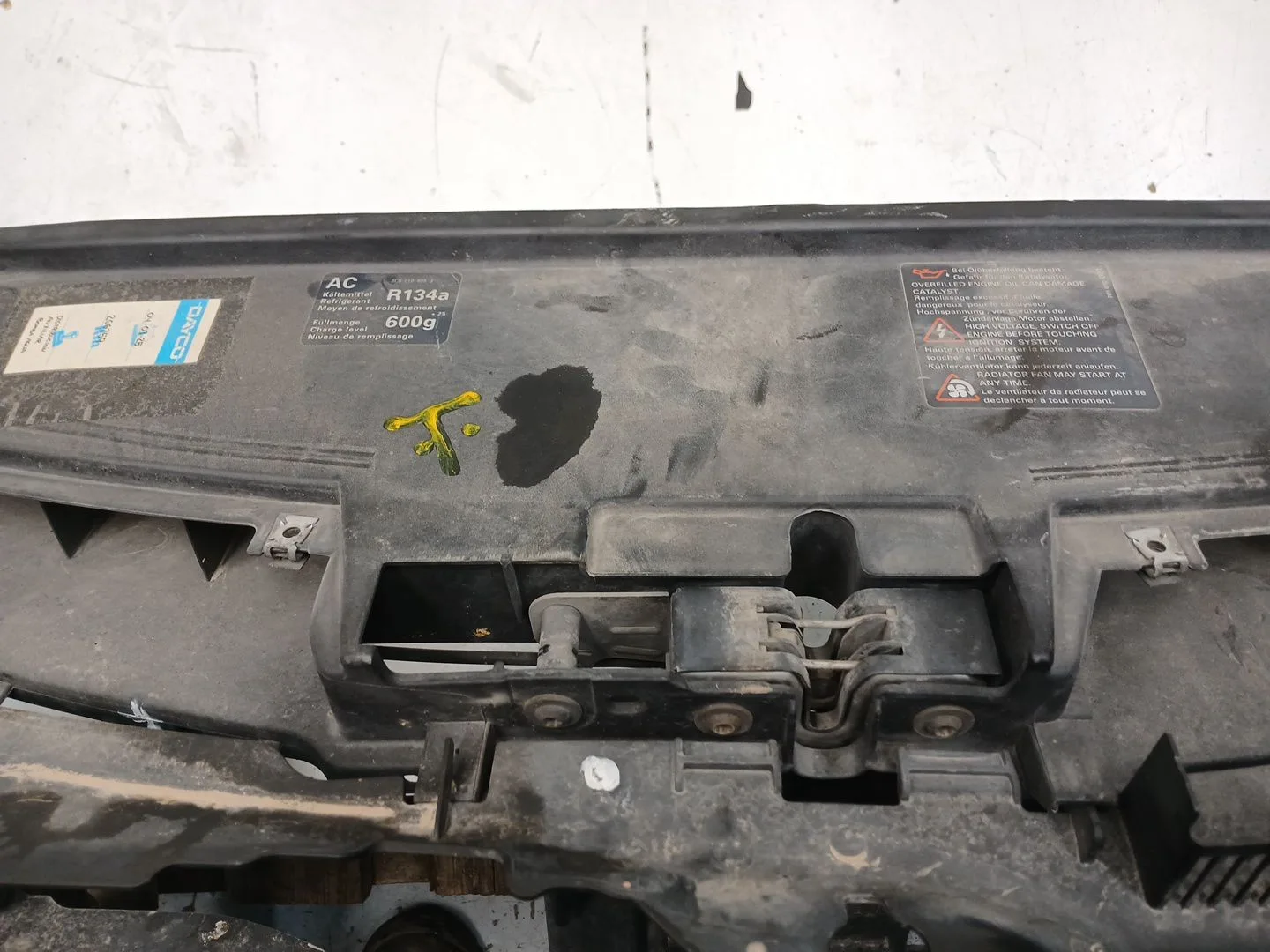 Panel Frontal para Volkswagen Passat B6 (3C2)