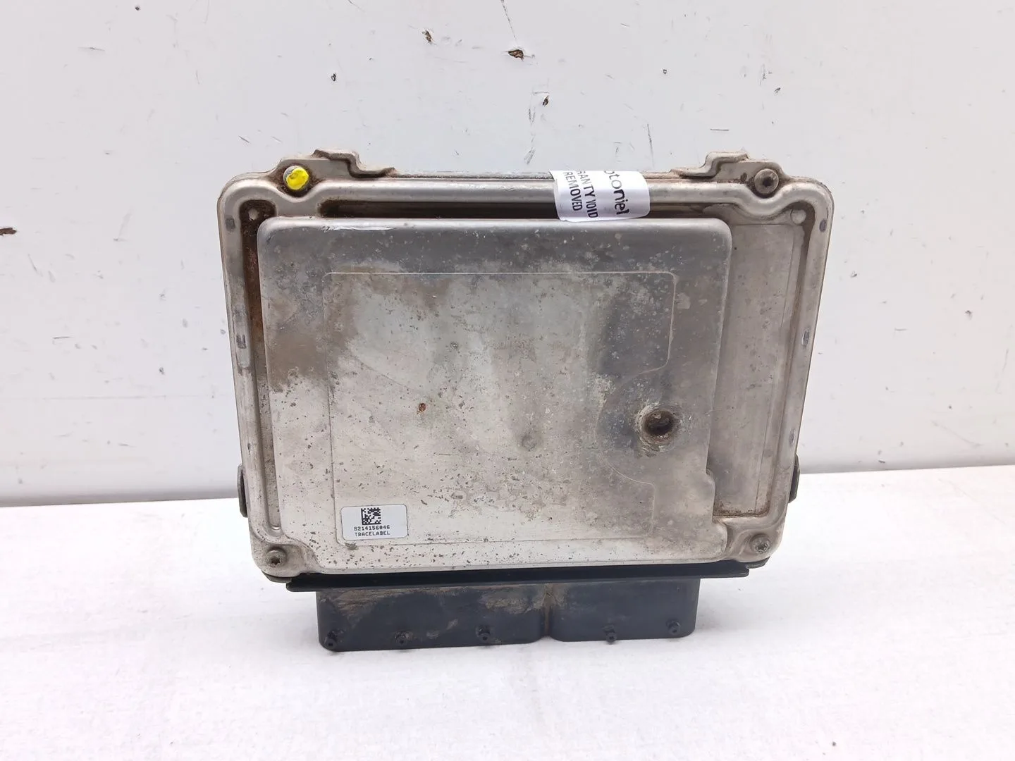 Centralita Motor Uce para Volkswagen Passat B6 (3C2)
