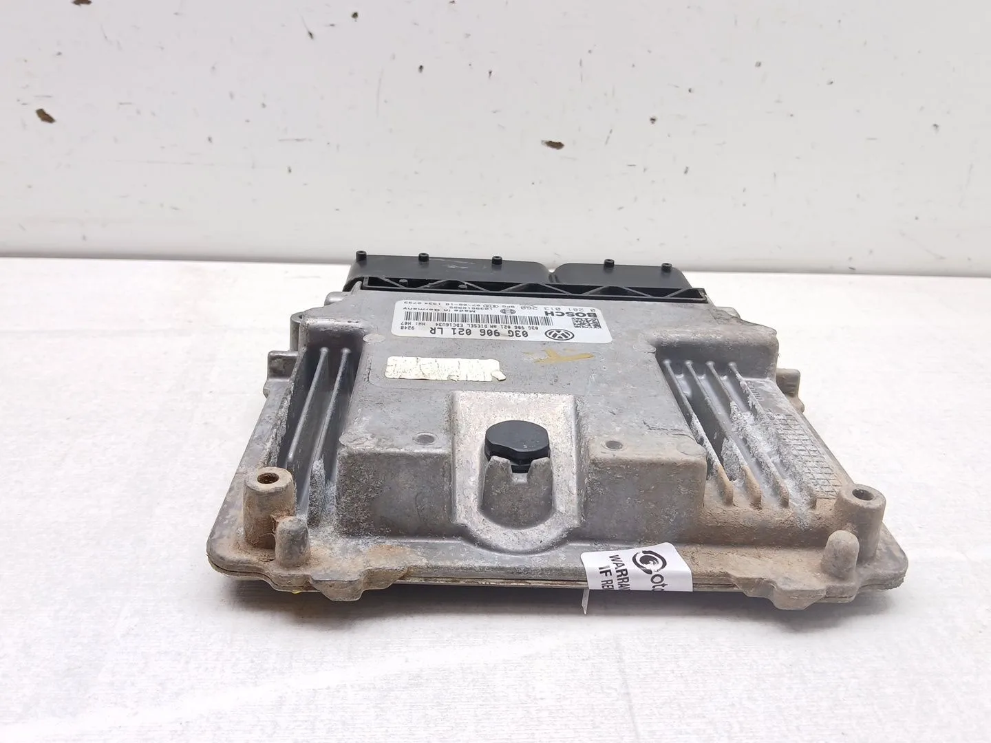 Centralita Motor Uce para Volkswagen Passat B6 (3C2)