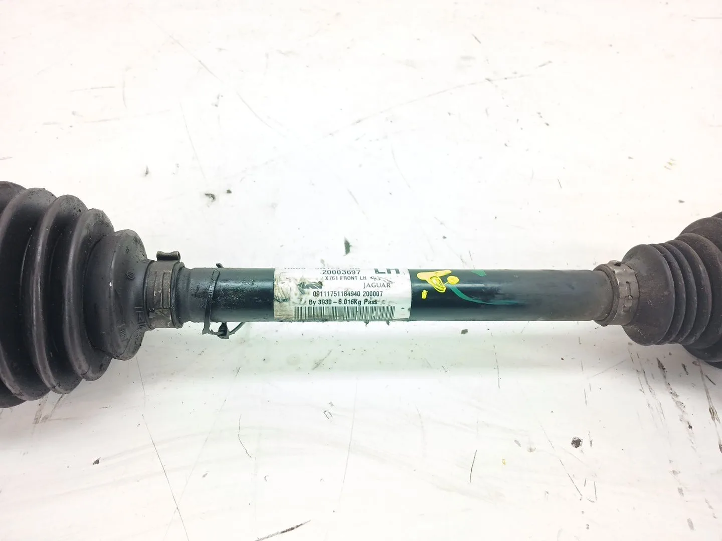 Transmision Delantera Izquierda para Jaguar F-Pace (X761)