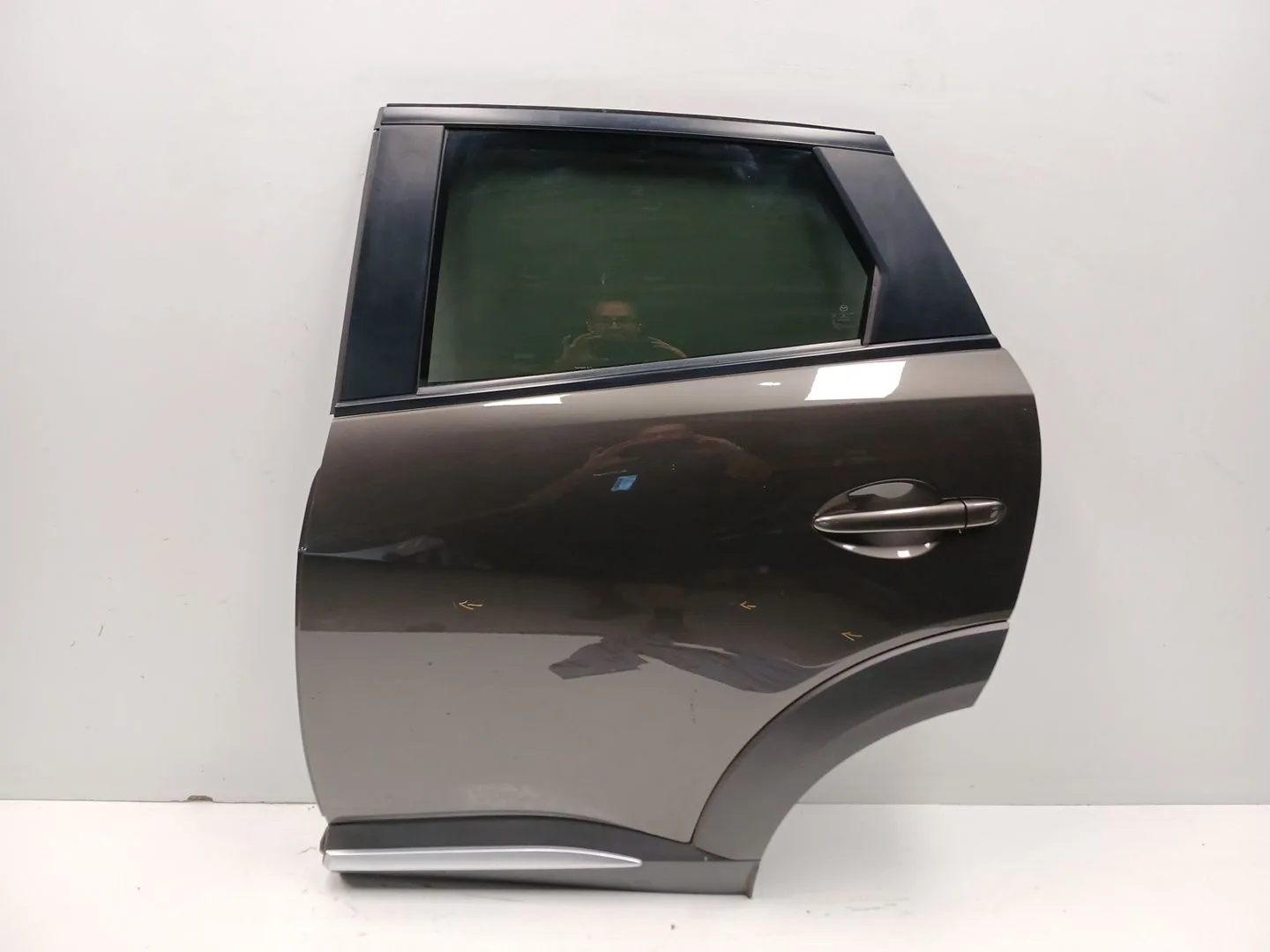 Puerta Trasera Izquierda para Mazda Cx-3 (Dk)