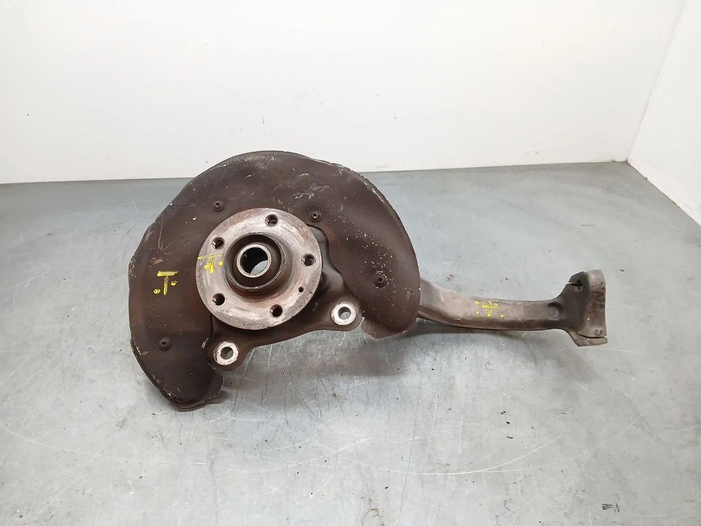 Mangueta Delantera Izquierda para Audi A4 B8 (8K2)