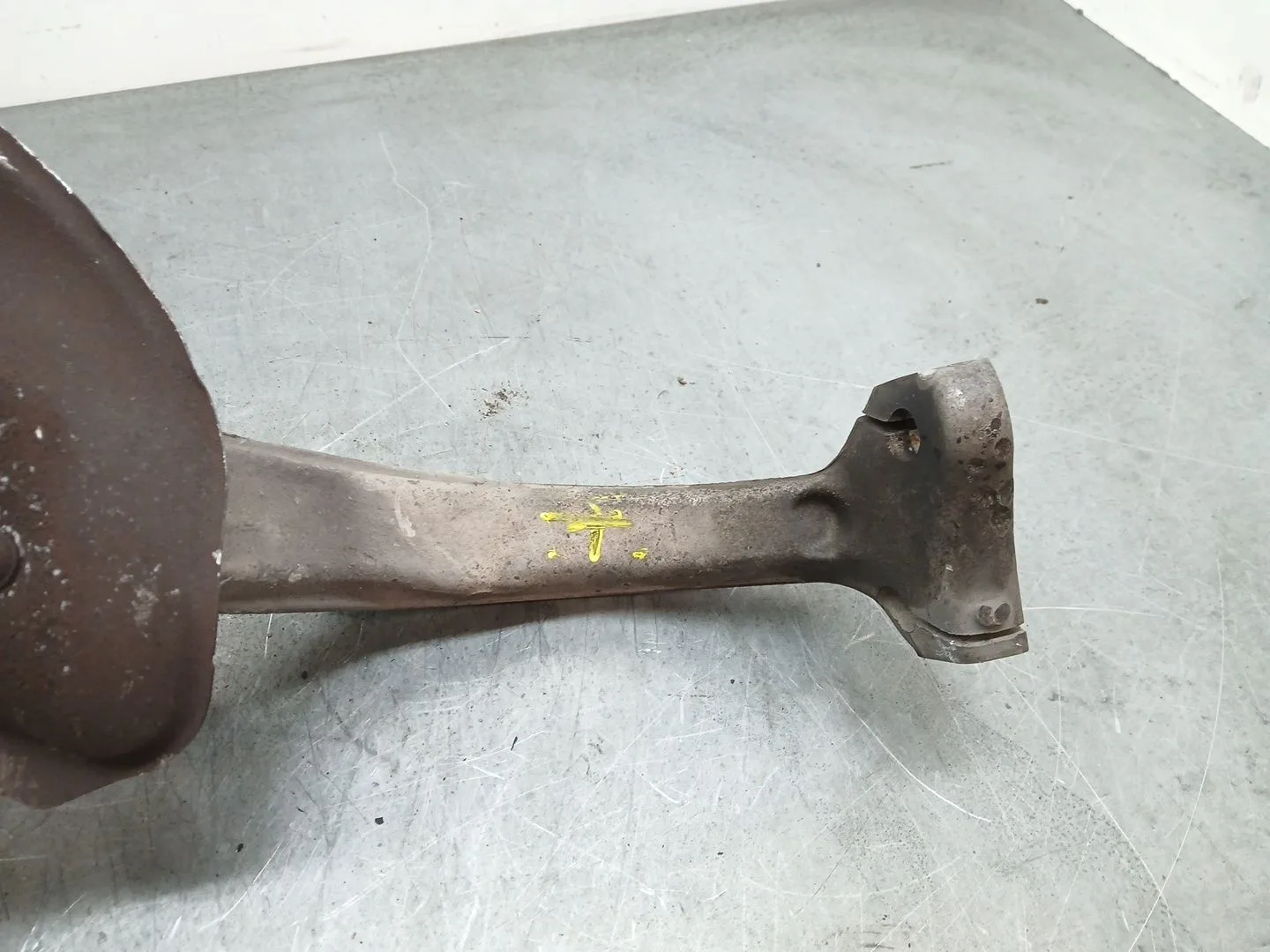 Mangueta Delantera Izquierda para Audi A4 B8 (8K2)