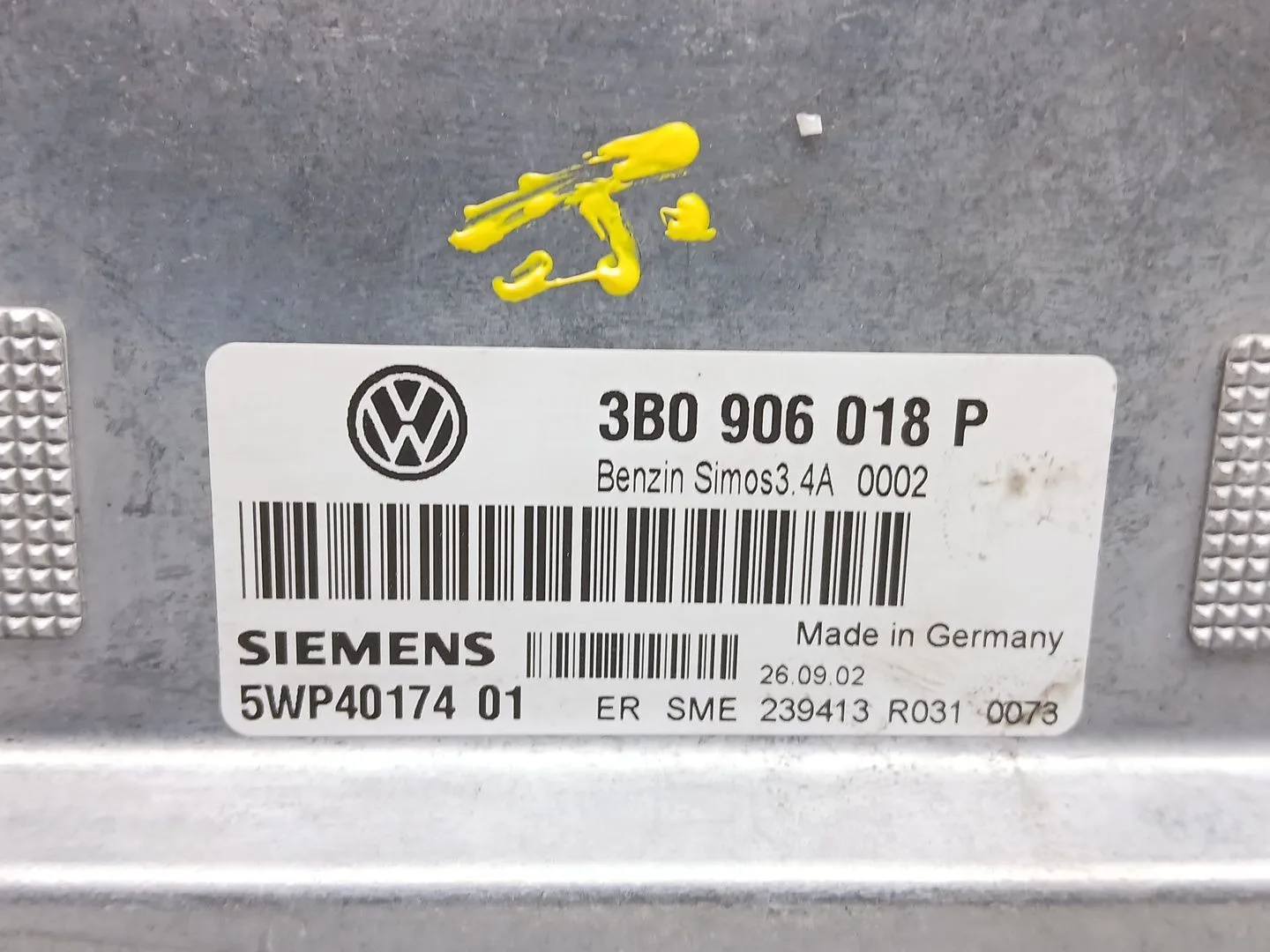 Centralita Motor Uce para Volkswagen Passat B5.5 (3B3)