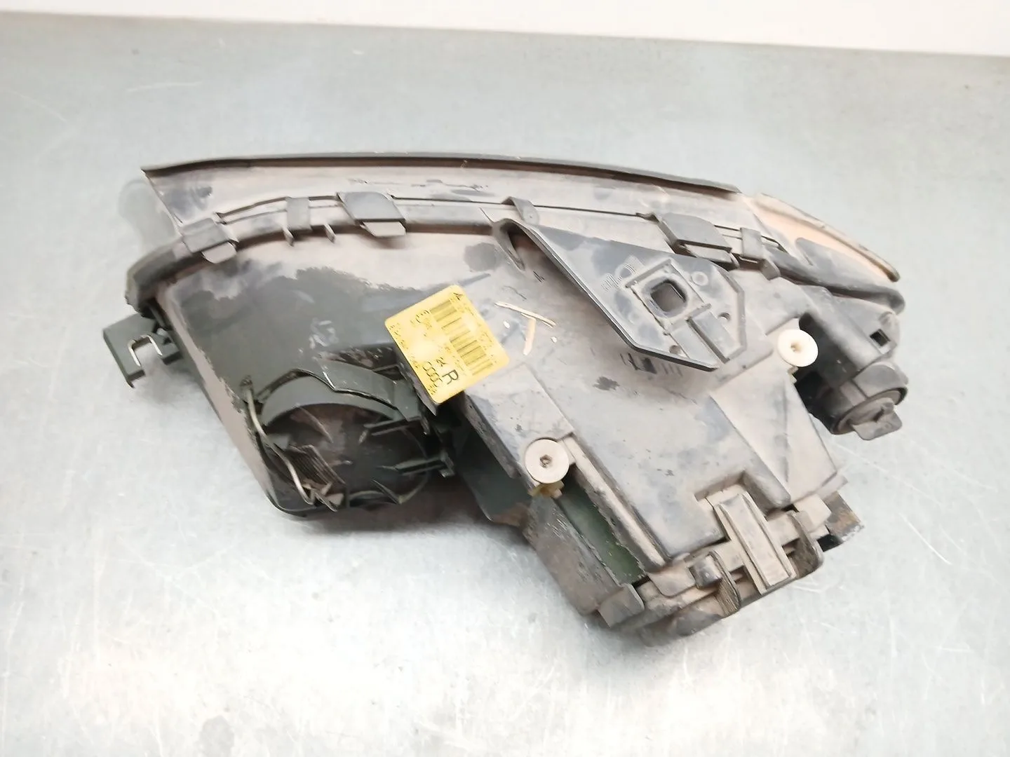 Faro Derecho para Audi A3 (8P1)