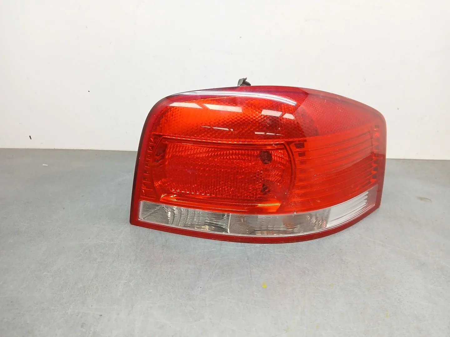 Piloto Trasero Derecho para Audi A3 (8P1)