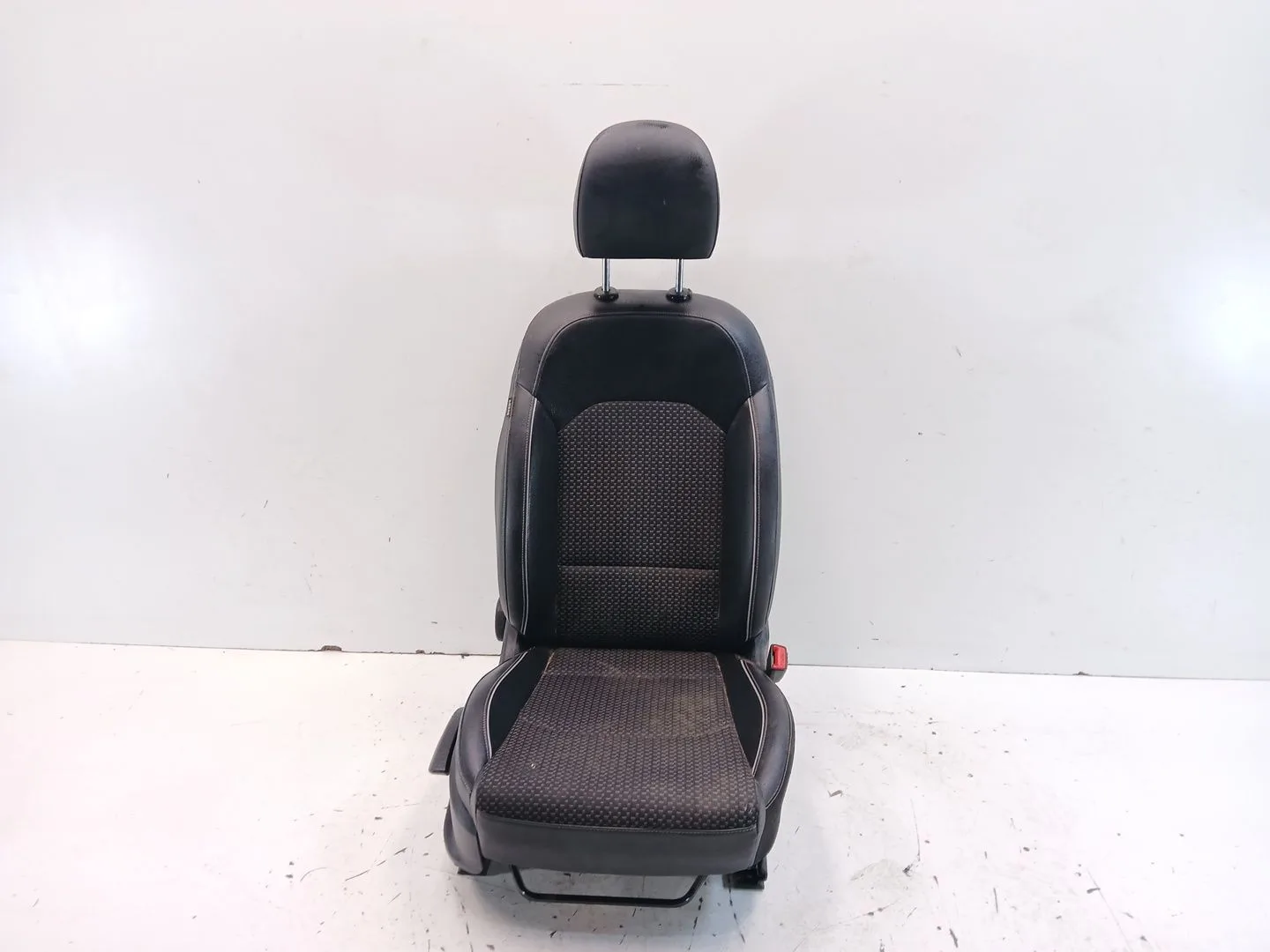 Asiento Delantero Derecho para Kia Xceed (Cd)