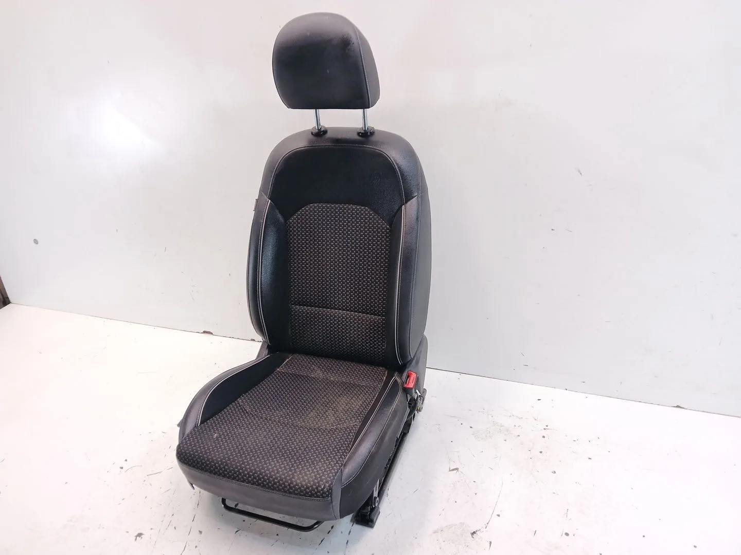 Asiento Delantero Derecho para Kia Xceed (Cd)