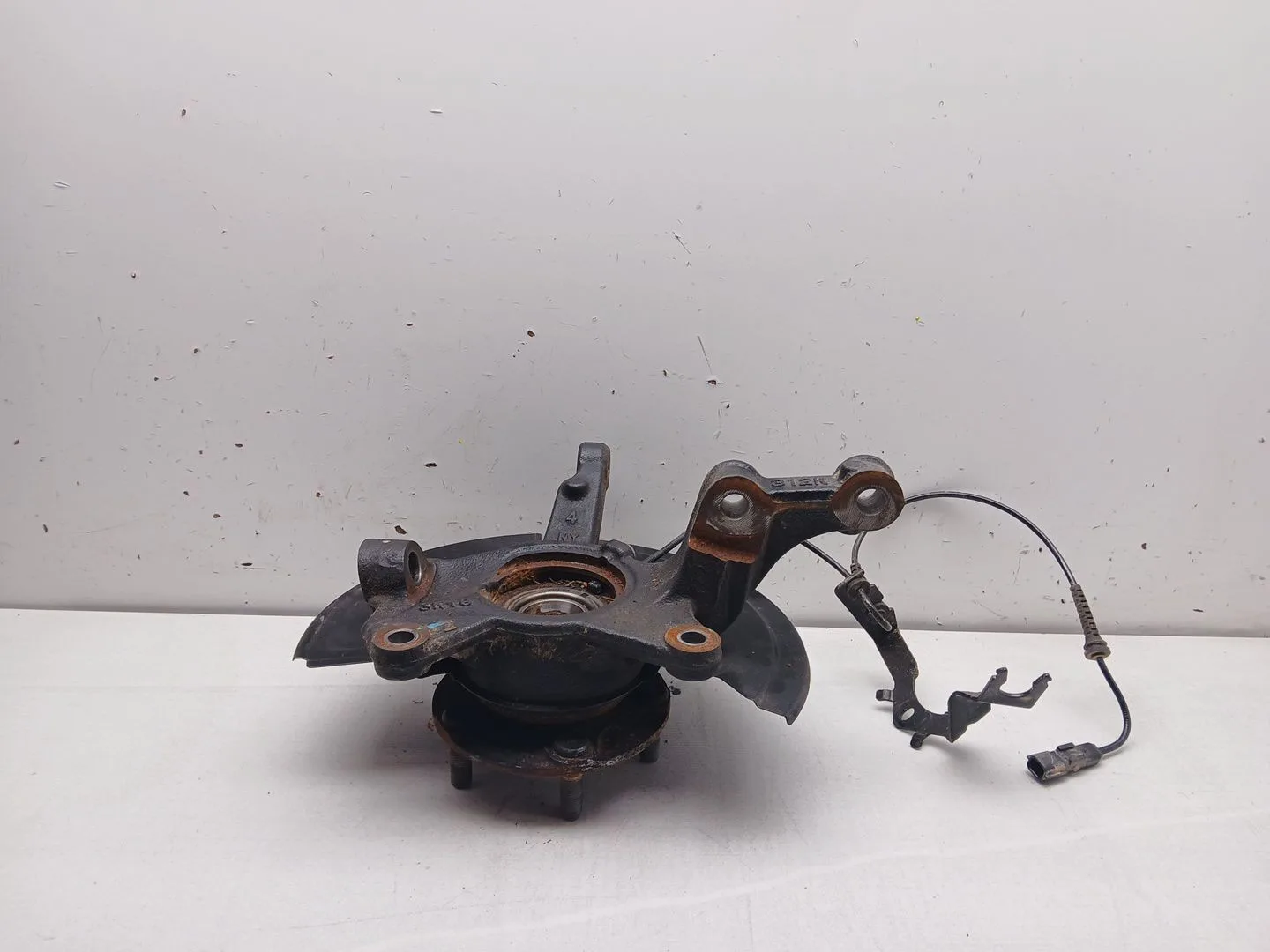 Mangueta Delantera Izquierda para Renault Arkana I (Lcm_, Ldn_)