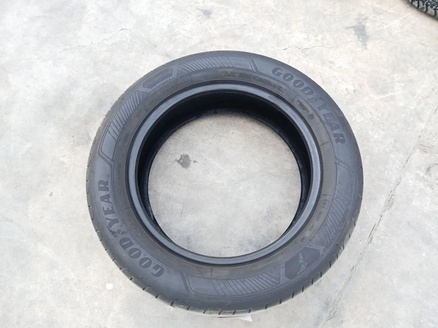 Neumatico para Nissan Qashqai I (J10, Nj10)