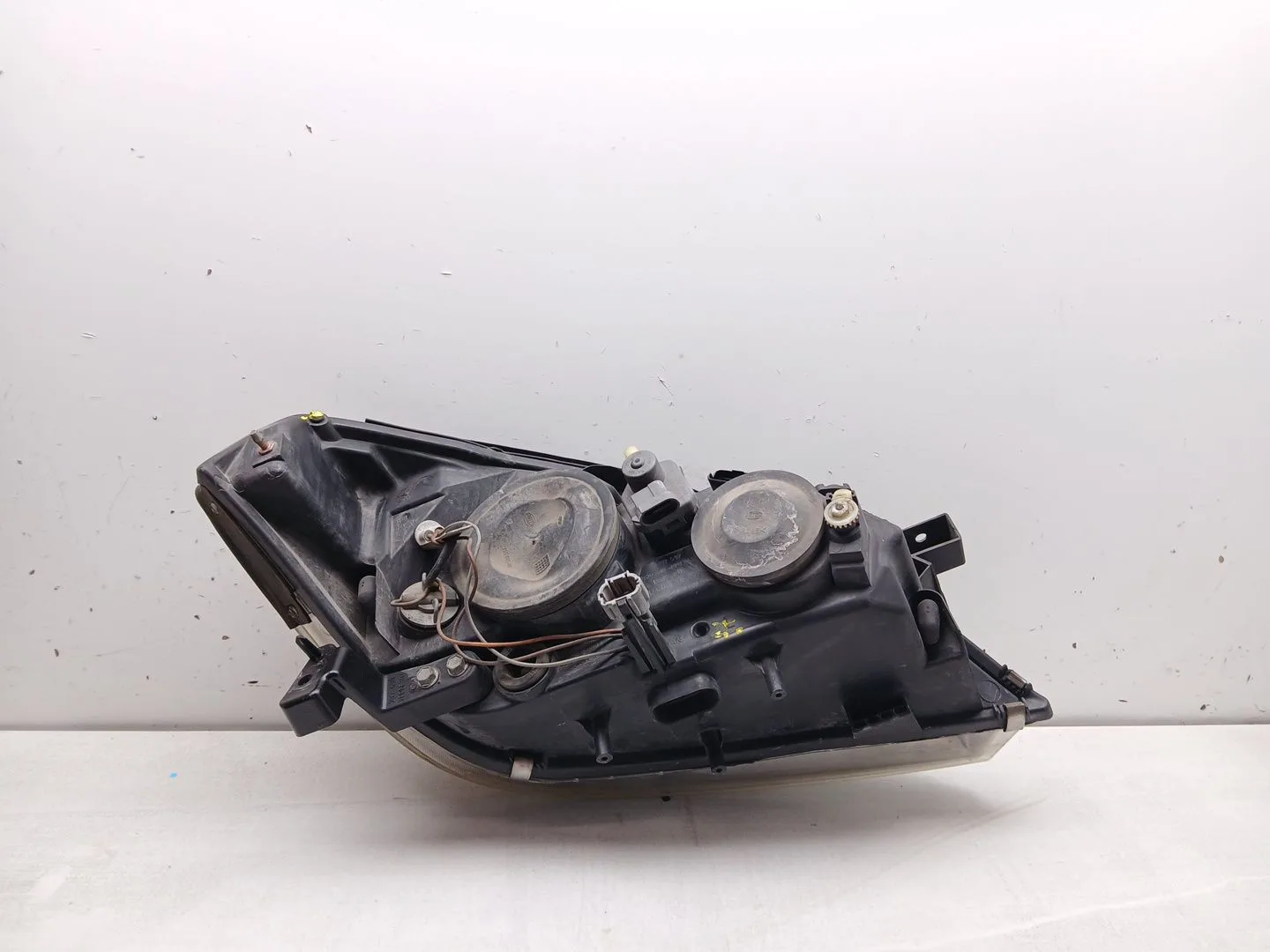 Faro Izquierdo para Nissan Primera Hatchback (P12)