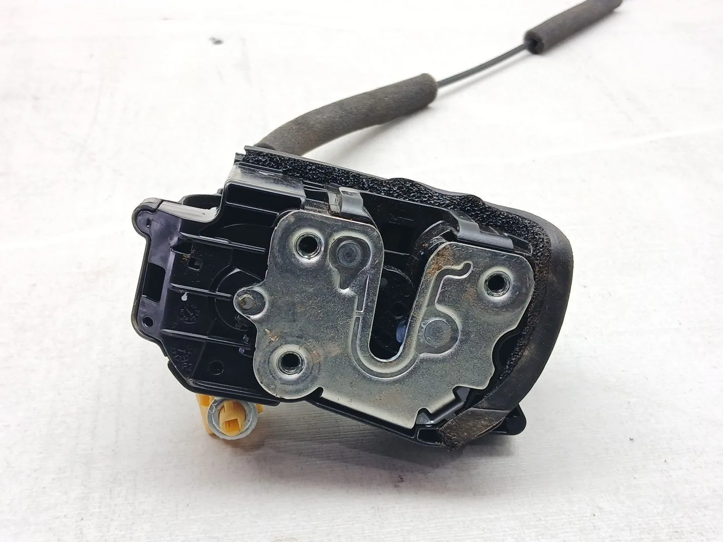 Cerradura Puerta Delantera Derecha para Omoda 5