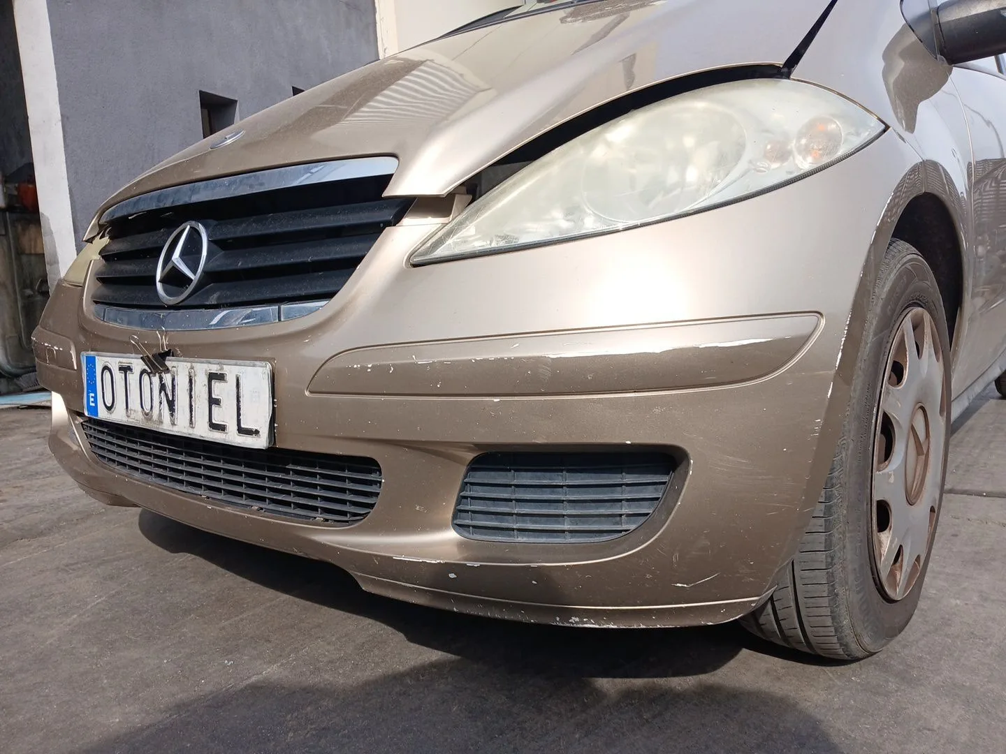 Paragolpes Delantero para Mercedes-Benz Clase A (W169)