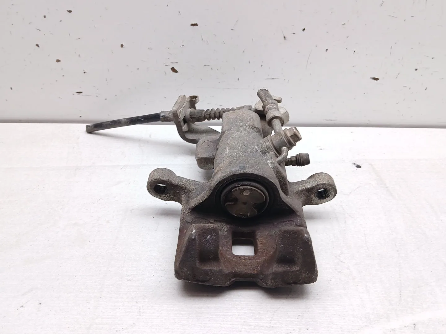 Pinza Freno Trasera Derecha para Mazda 6 Sedan (Gh)