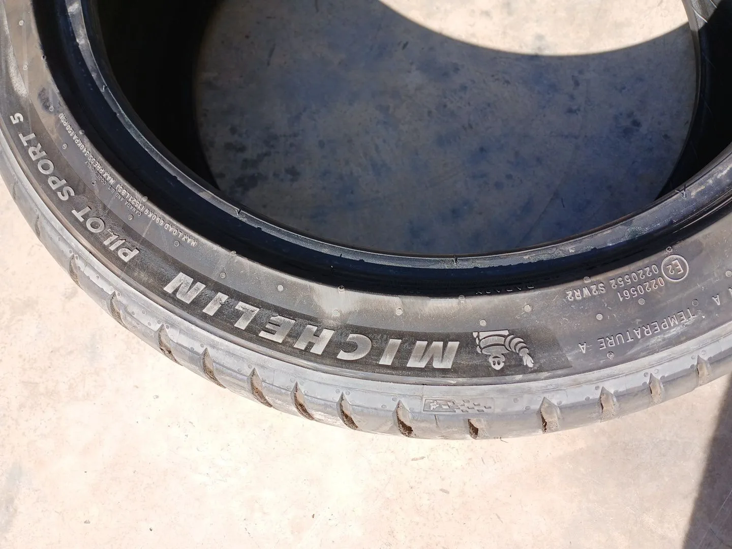 Neumatico para Renault Laguna Iii (Bt0/1)