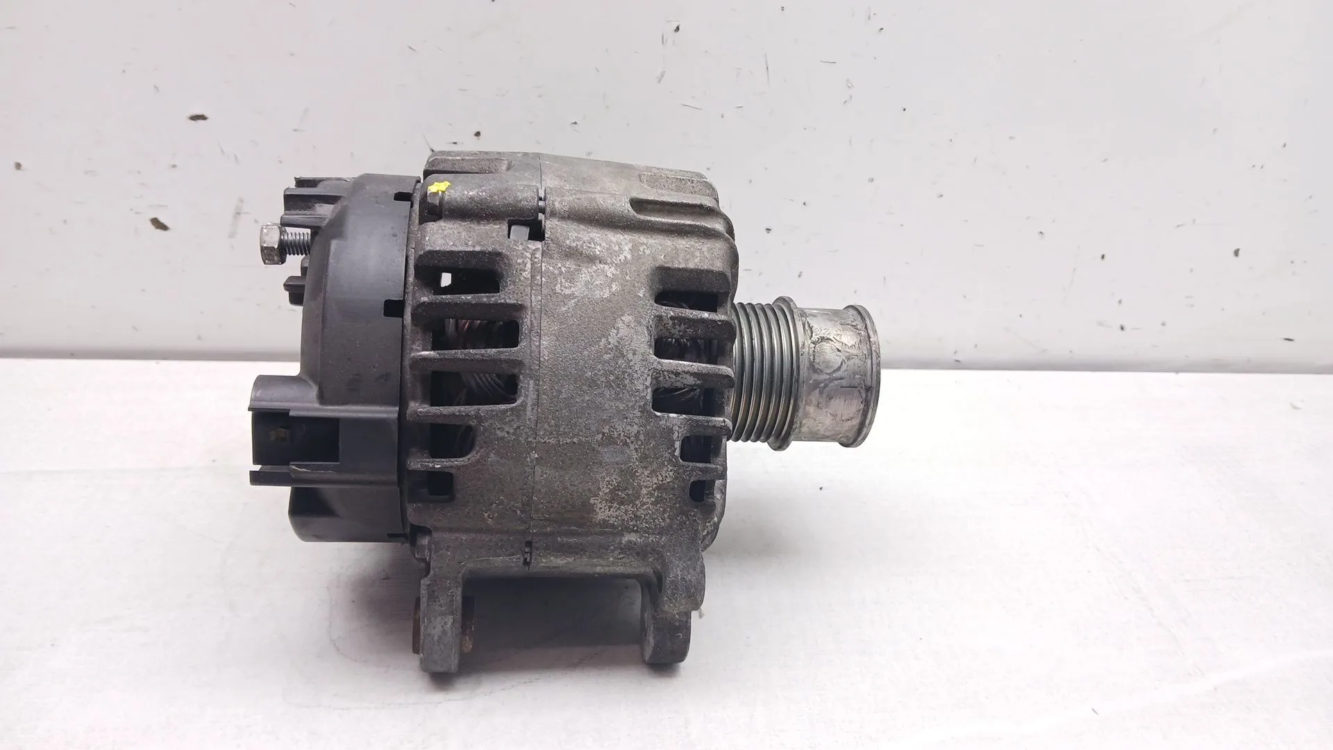 Alternador para Skoda Fabia Iii Station Wagon (Nj5)