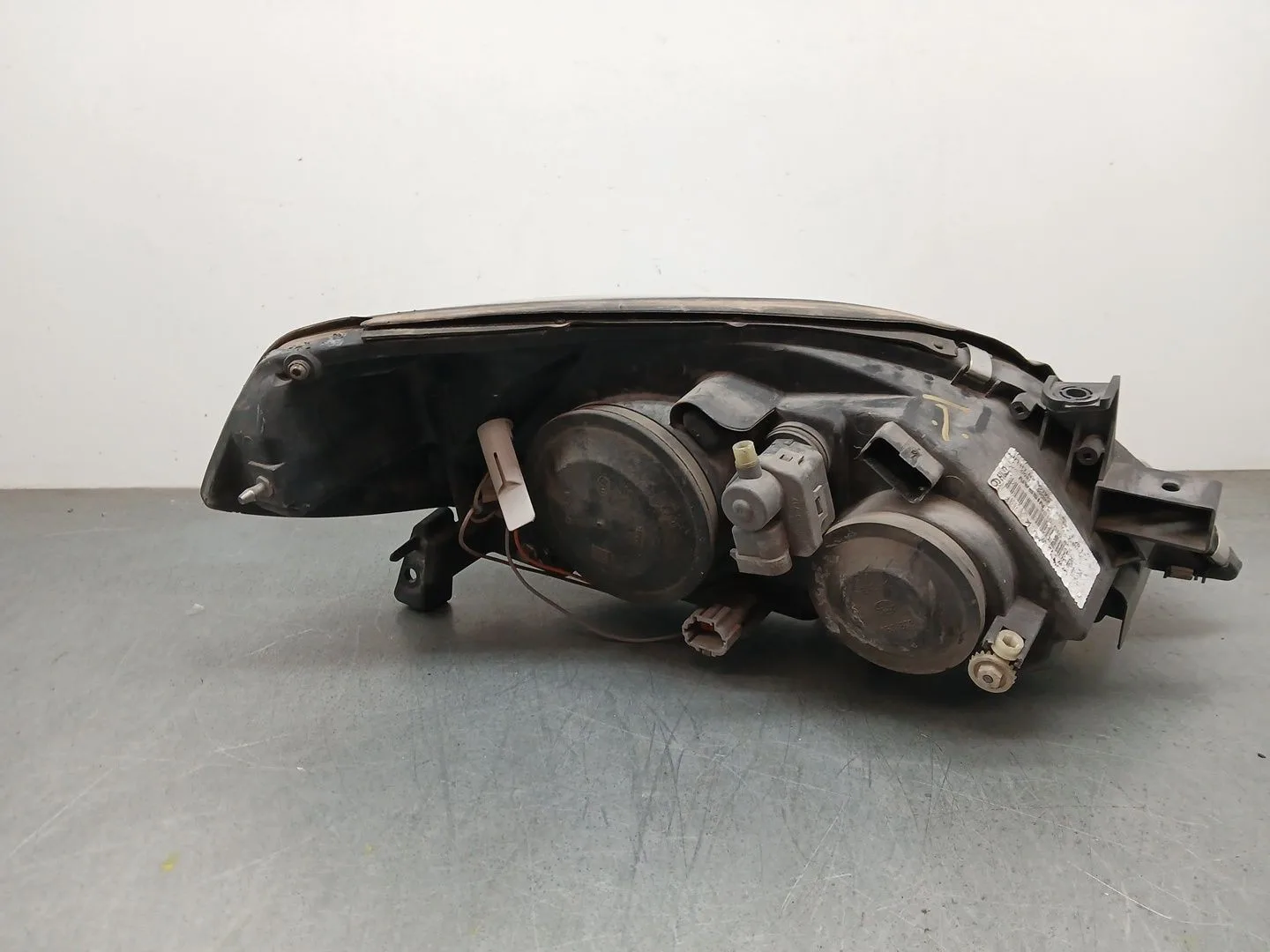 Faro Izquierdo para Nissan Primera (P12)