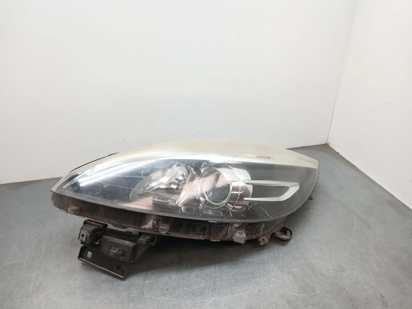 Faro Izquierdo para Renault Grand Scenic Iii (Jz0/1_)