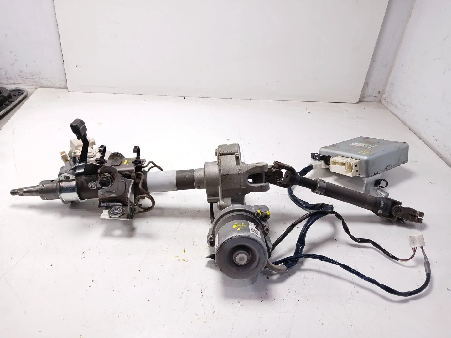 Columna Direccion para Toyota Auris (_E15_)