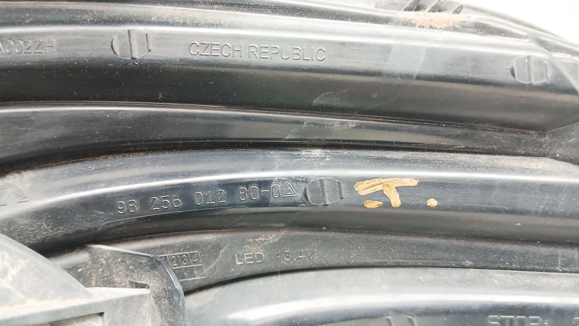 Piloto Trasero Izquierdo para Peugeot 208 I (Ca_, Cc_)