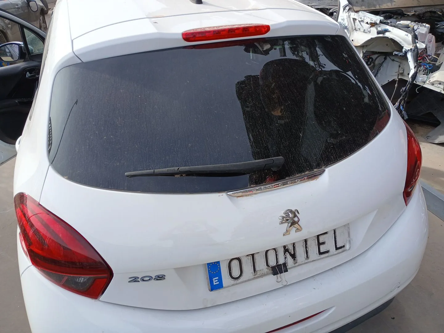 Porton Trasero para Peugeot 208 I (Ca_, Cc_)