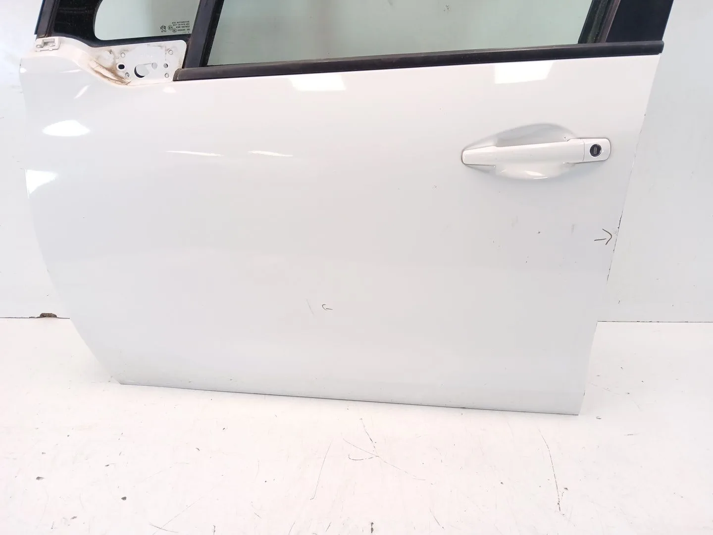 Puerta Delantera Izquierda para Peugeot 208 I (Ca_, Cc_)