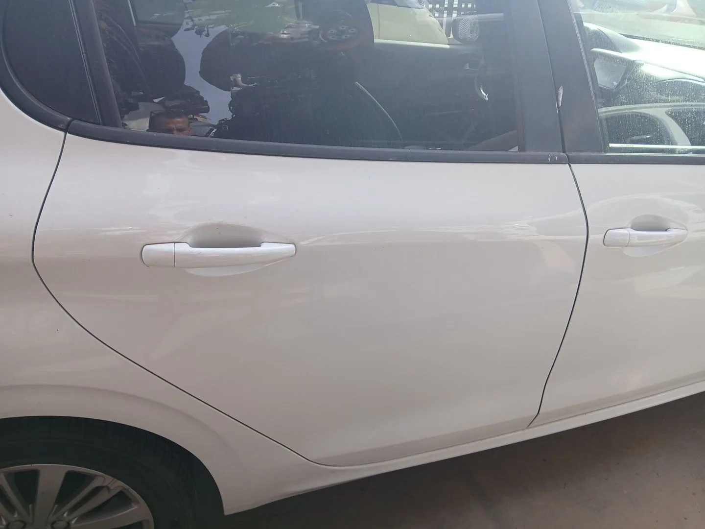 Puerta Trasera Derecha para Peugeot 208 I (Ca_, Cc_)