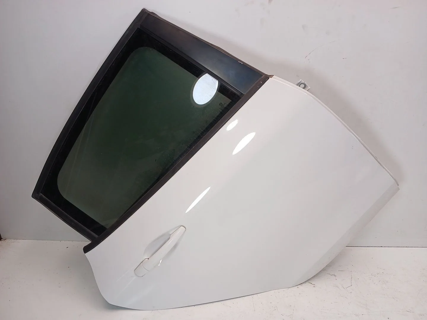 Puerta Trasera Derecha para Peugeot 208 I (Ca_, Cc_)